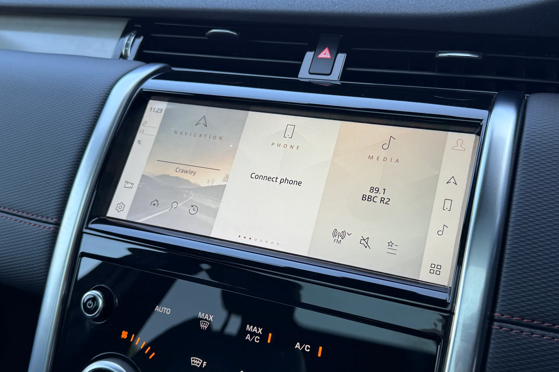 LAND ROVER DISCOVERY SPORT thumbnail image number 53