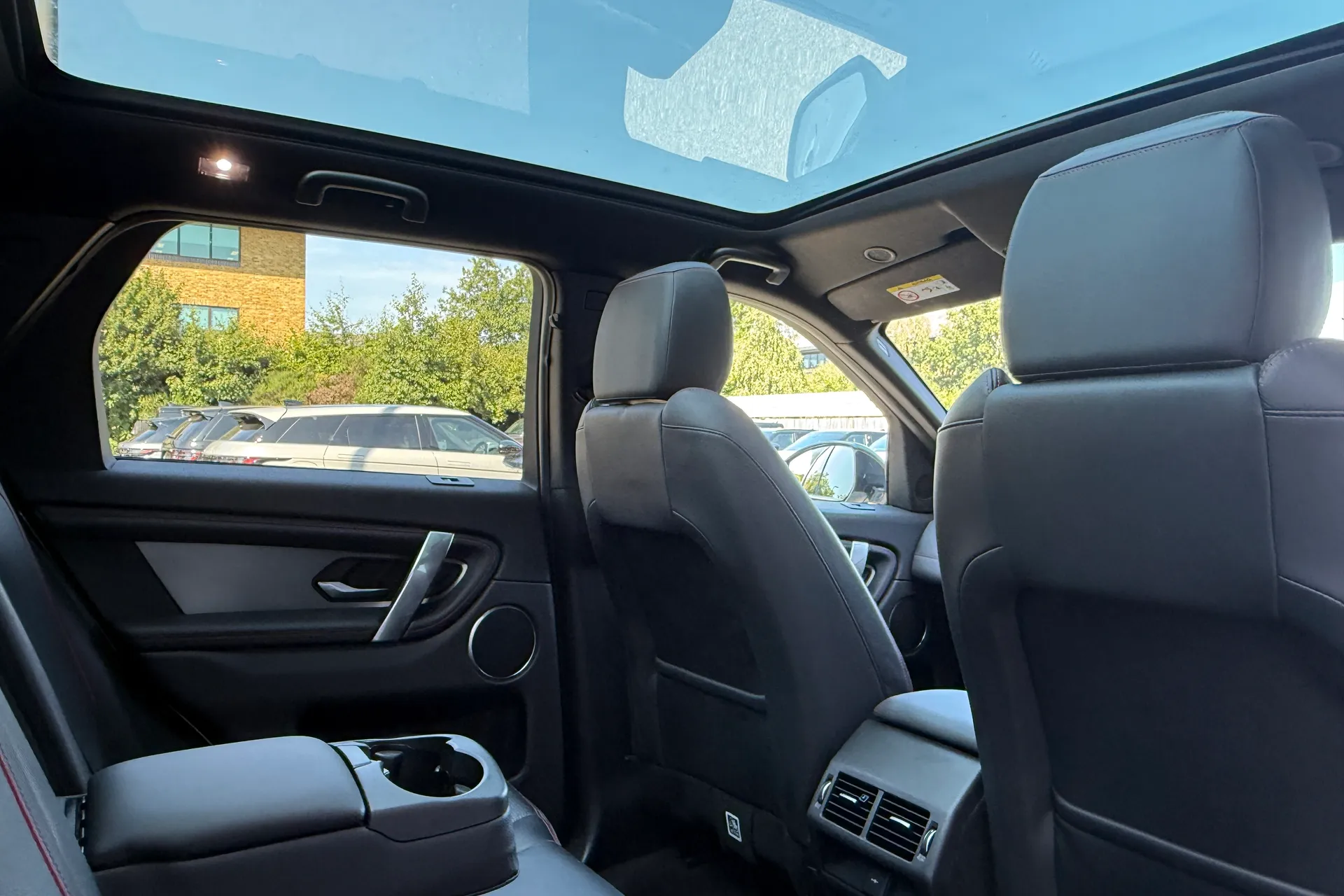 LAND ROVER DISCOVERY SPORT thumbnail image number 39