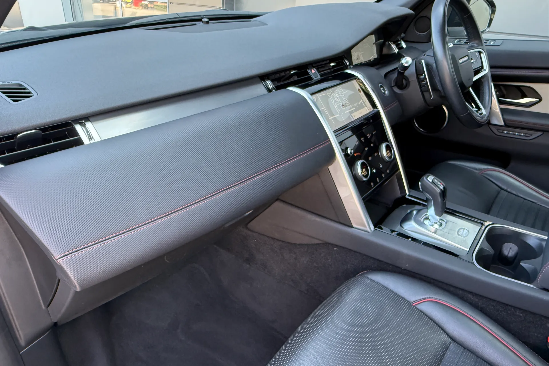 LAND ROVER DISCOVERY SPORT thumbnail image number 47