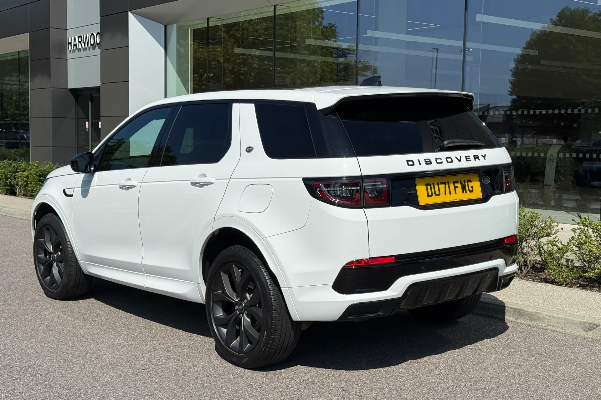 LAND ROVER DISCOVERY SPORT thumbnail image number 18