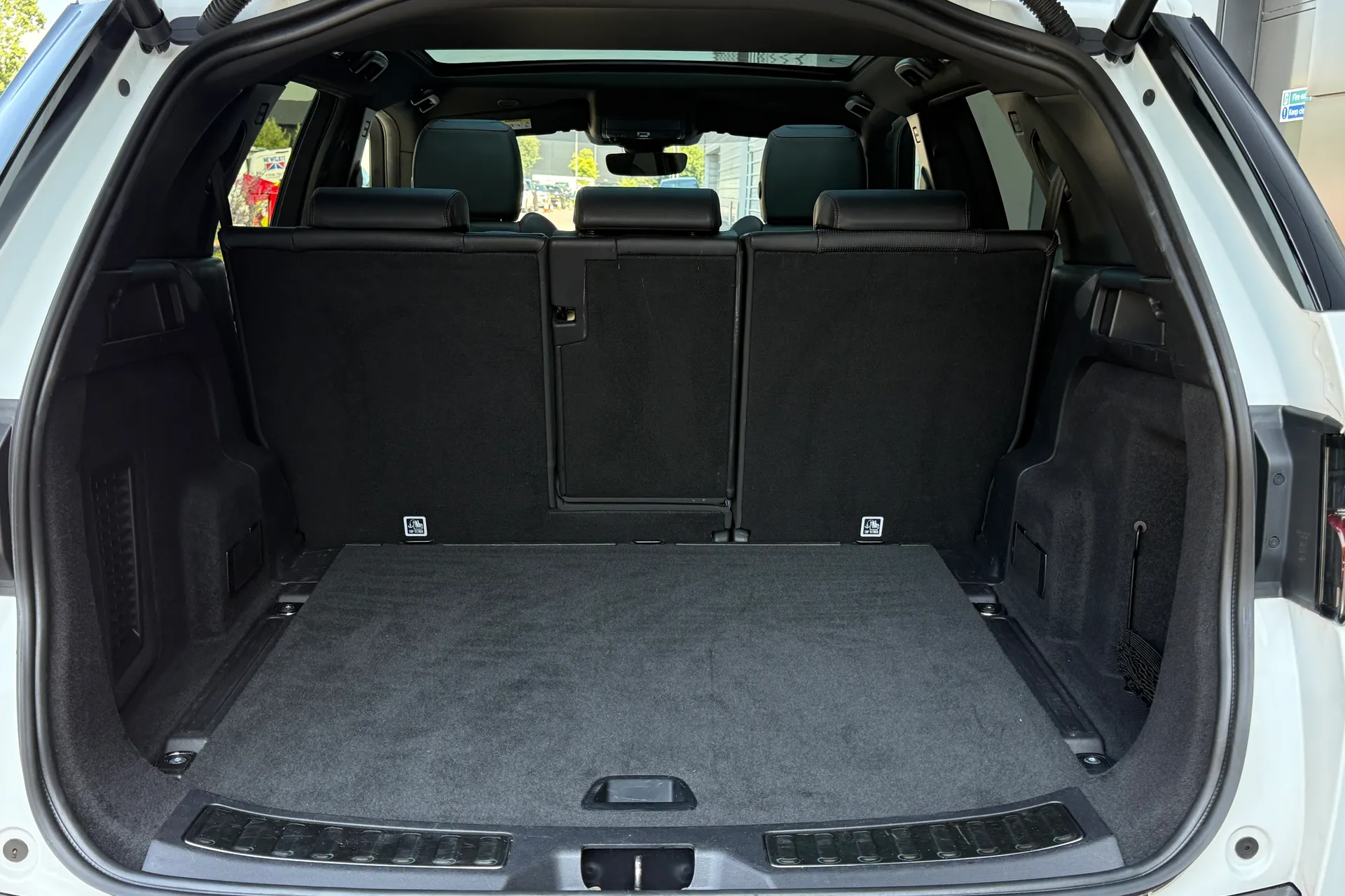 LAND ROVER DISCOVERY SPORT thumbnail image number 35