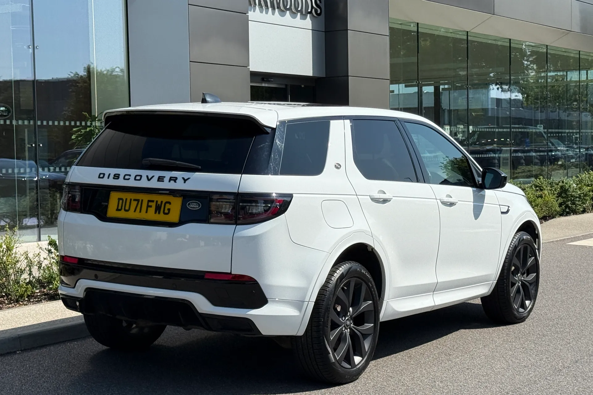 LAND ROVER DISCOVERY SPORT thumbnail image number 23