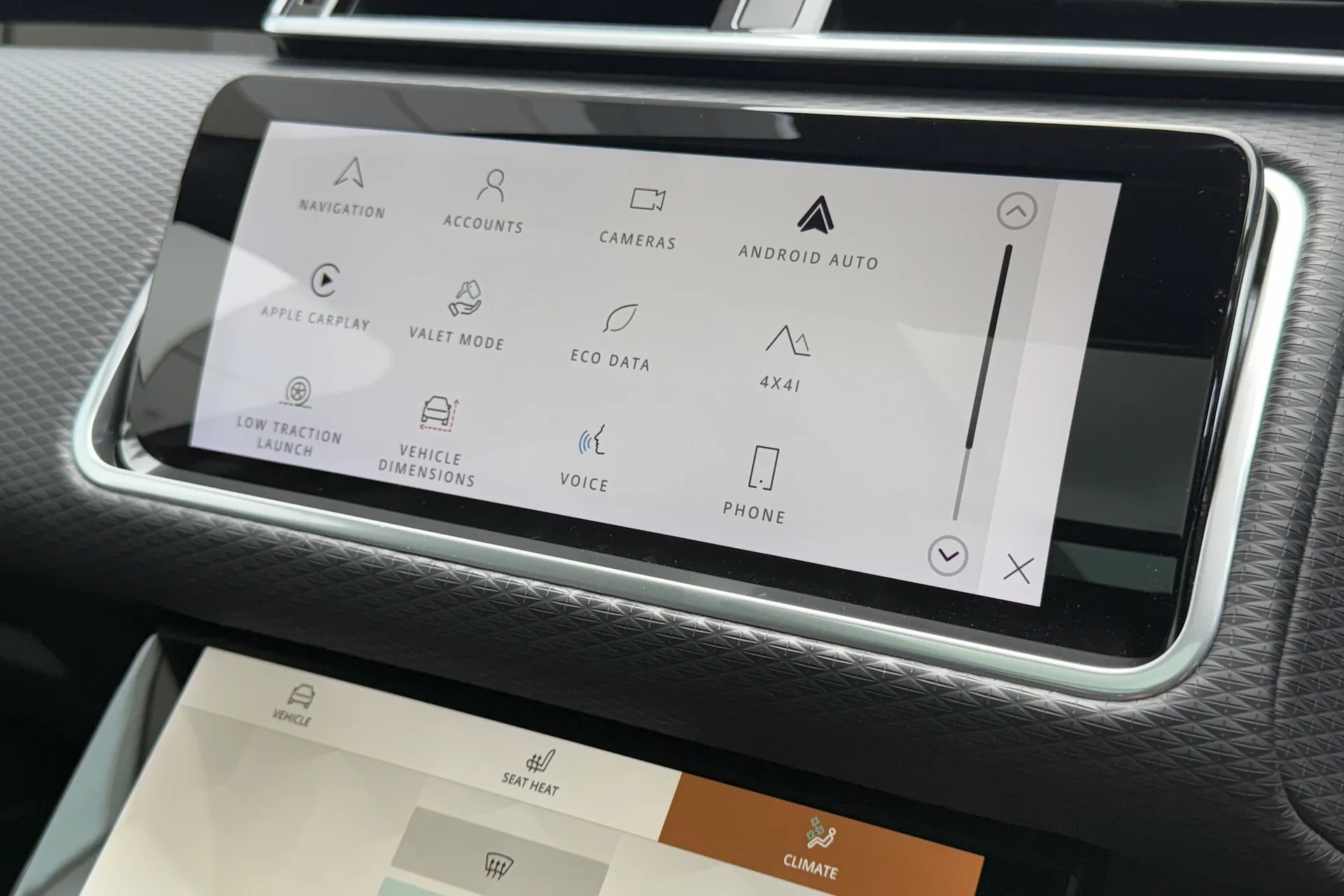 LAND ROVER RANGE ROVER VELAR thumbnail image number 56