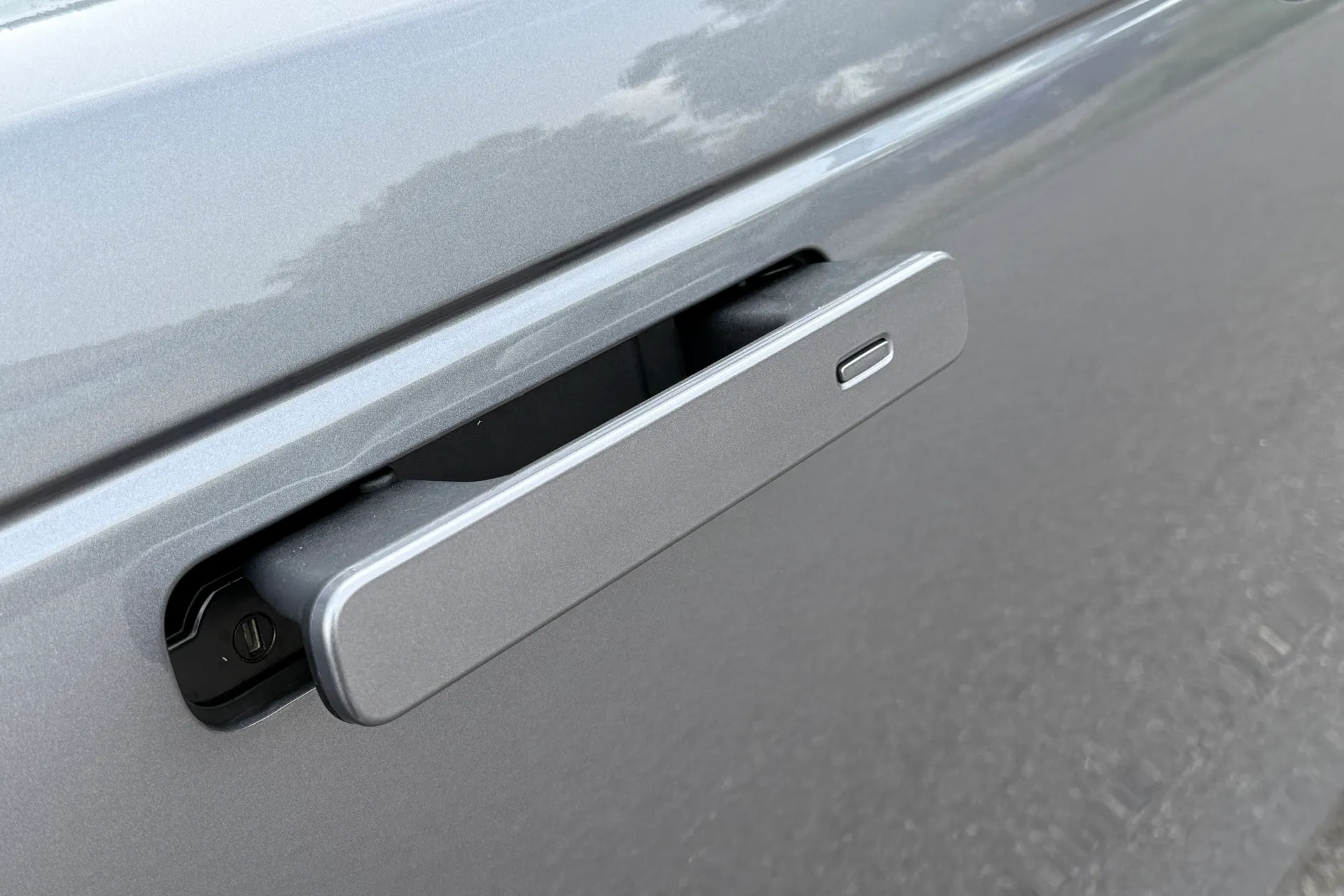 LAND ROVER RANGE ROVER VELAR thumbnail image number 58