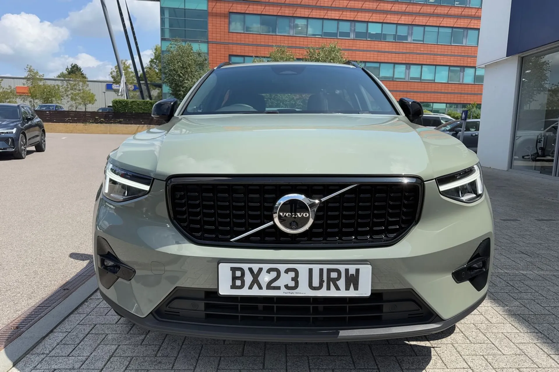 Volvo XC40 thumbnail image number 12
