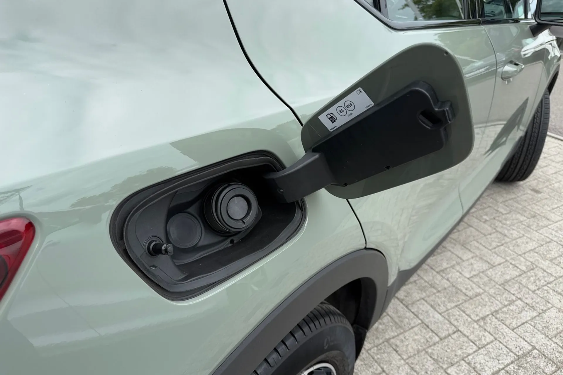 Volvo XC40 thumbnail image number 18