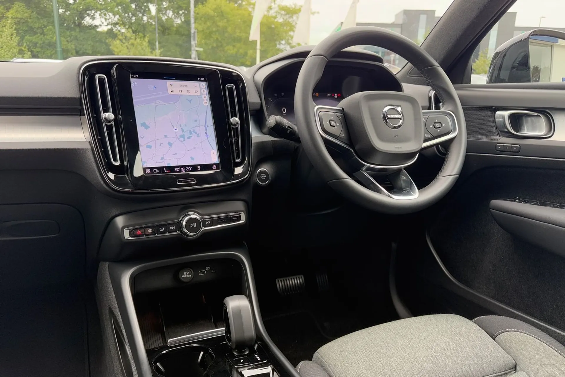 Volvo XC40 thumbnail image number 34