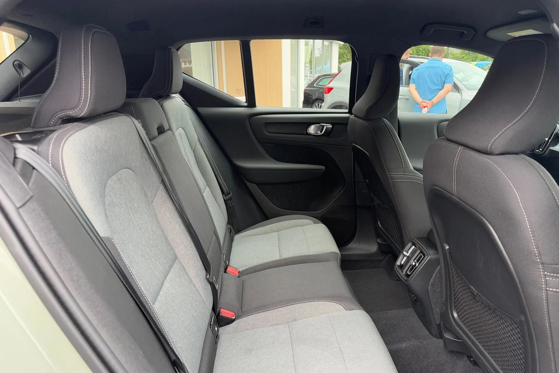 Volvo XC40 thumbnail image number 22