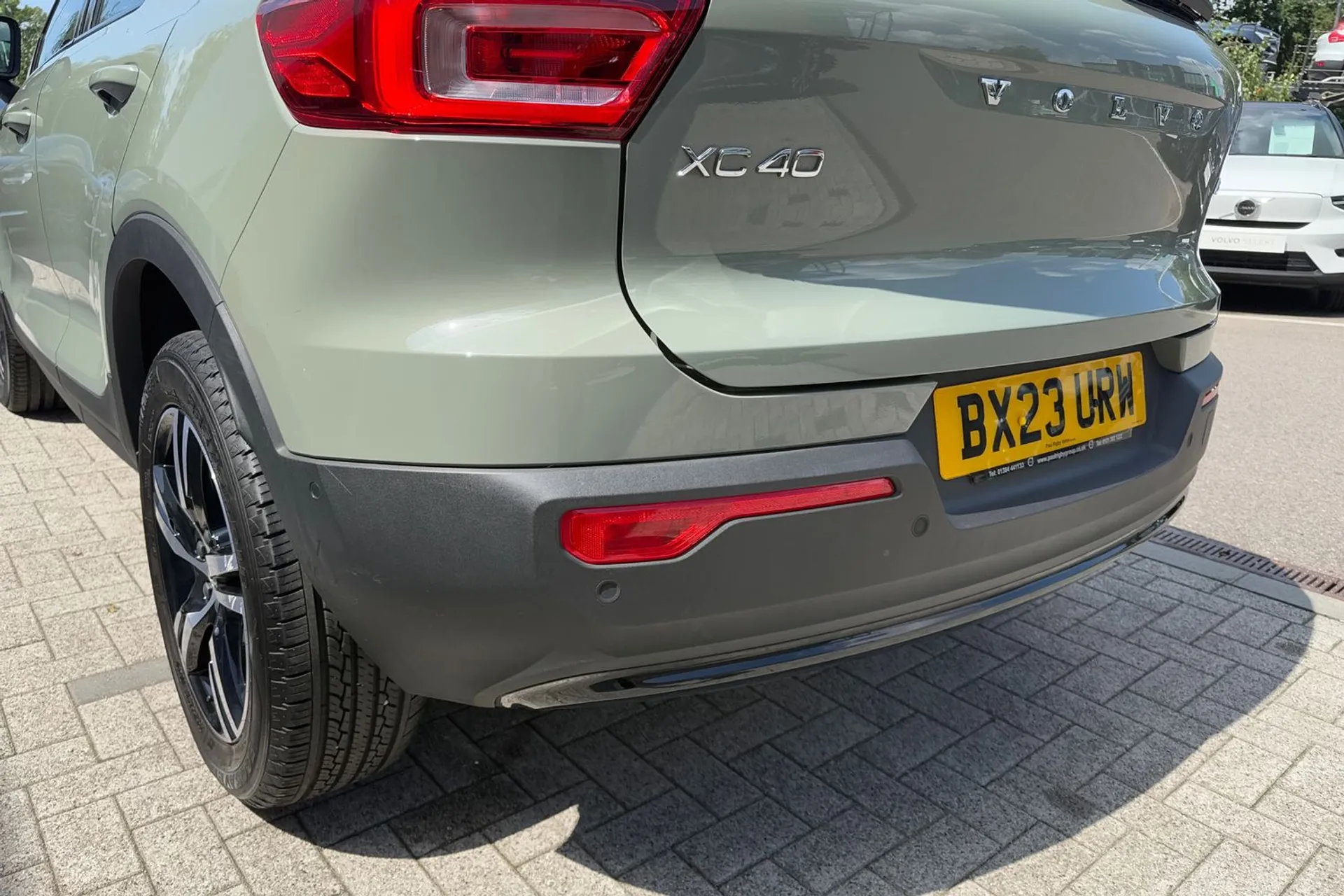 Volvo XC40 thumbnail image number 17