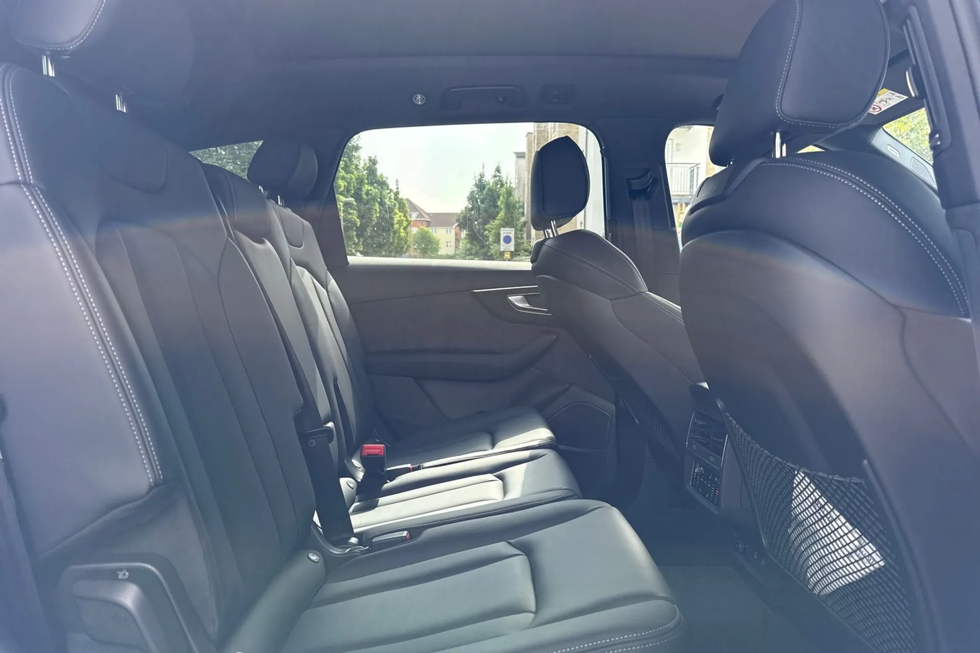 Audi Q7 thumbnail image number 22