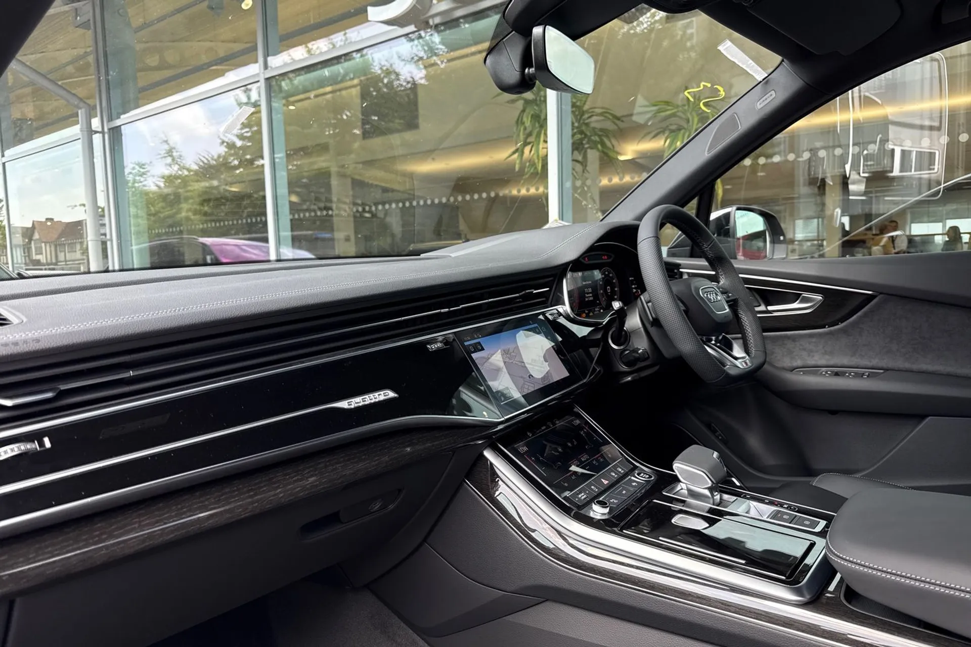 Audi Q7 thumbnail image number 27