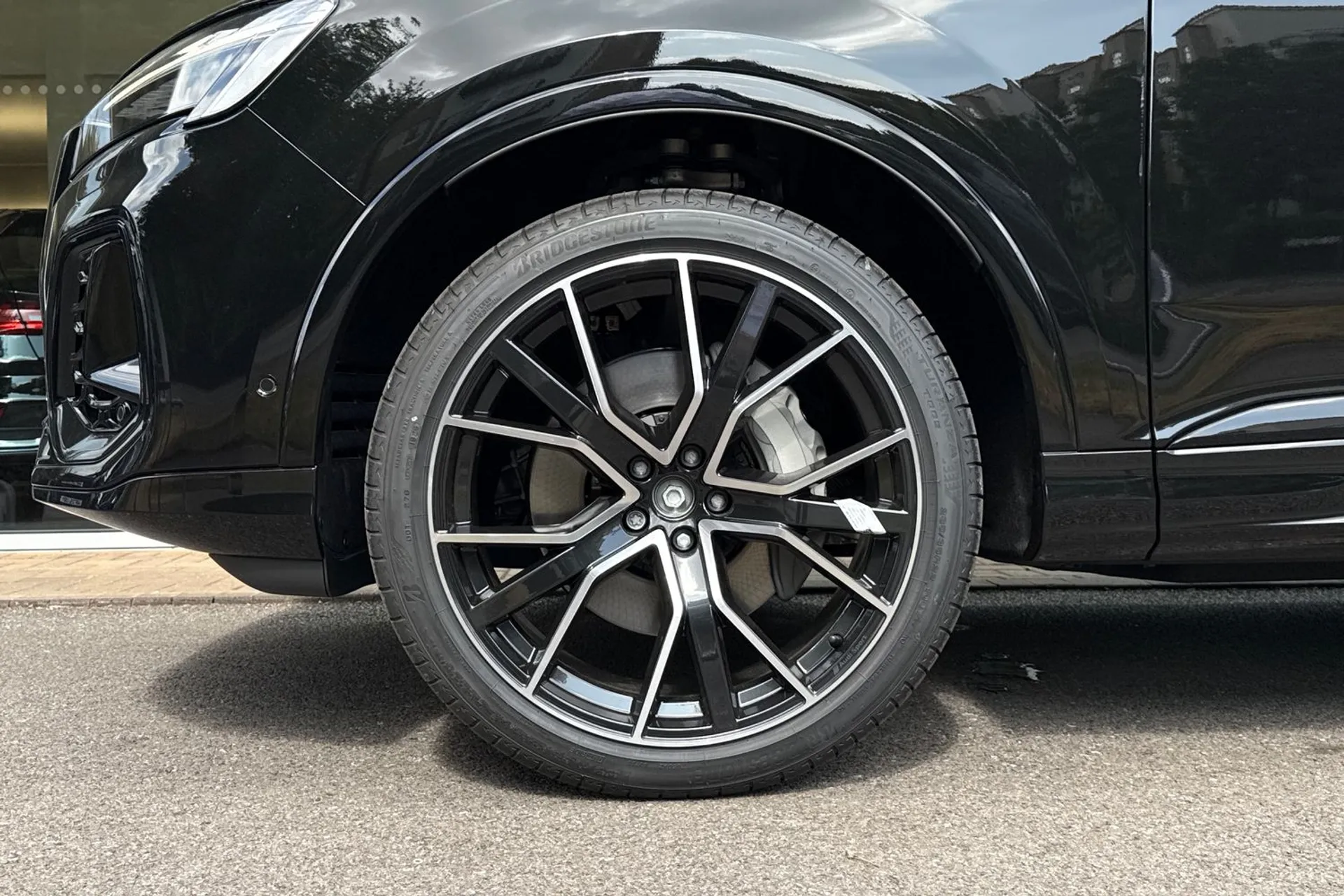 Audi Q7 thumbnail image number 13