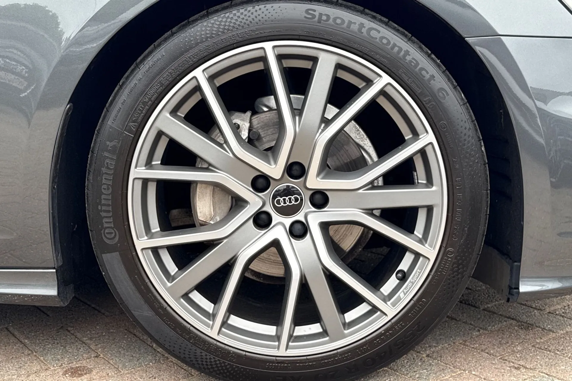 Audi A6 thumbnail image number 8