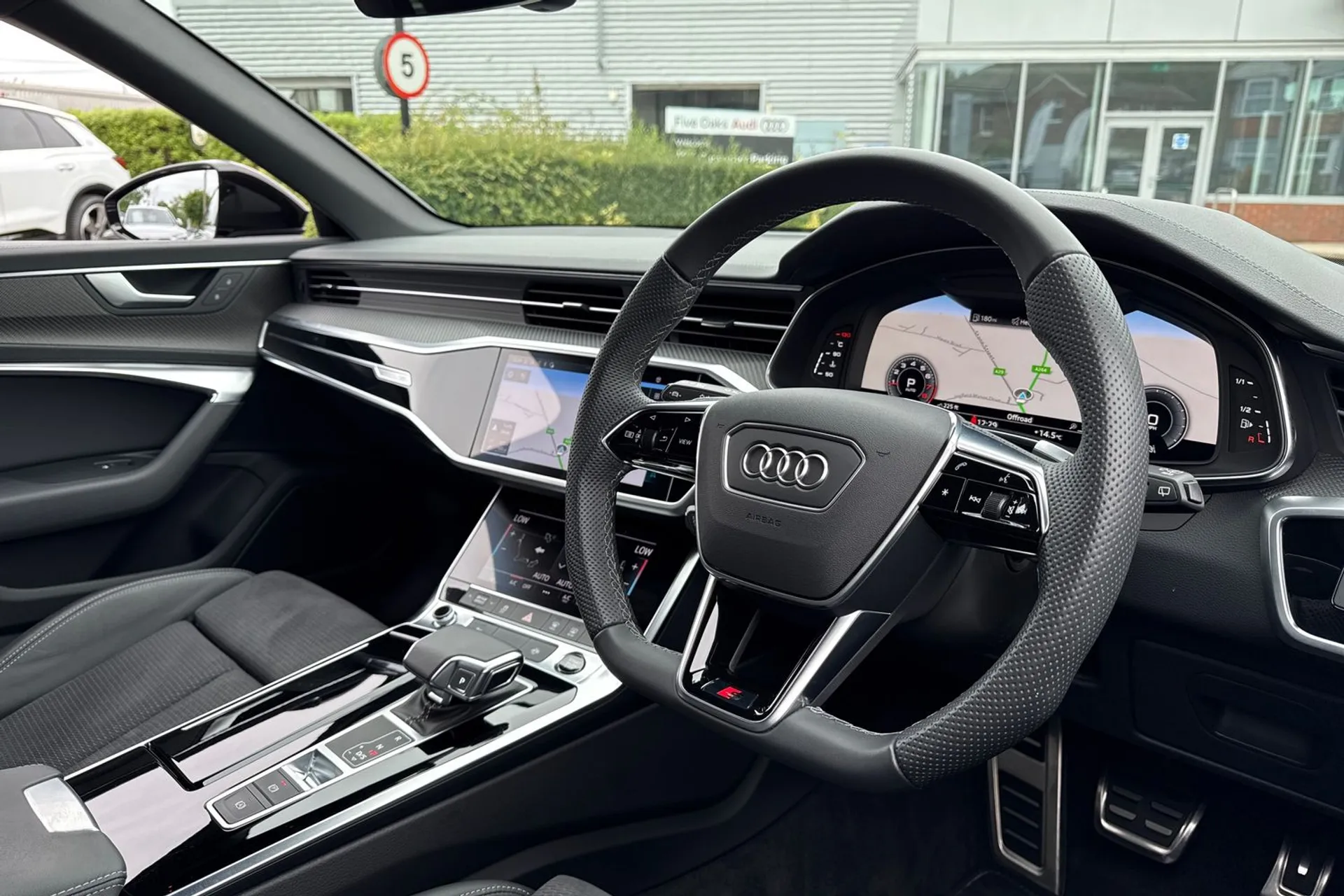 Audi A6 thumbnail image number 28