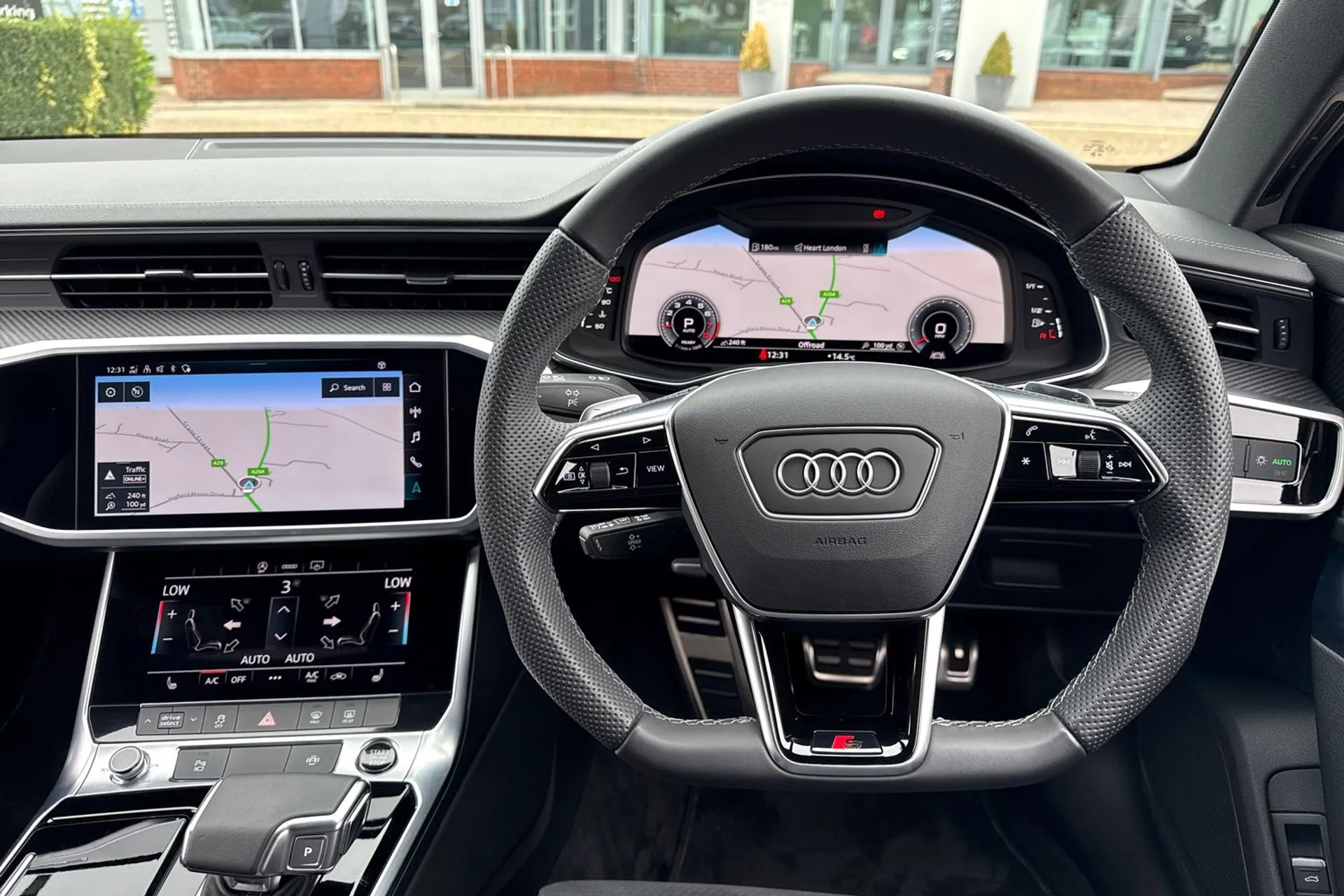 Audi A6 thumbnail image number 38