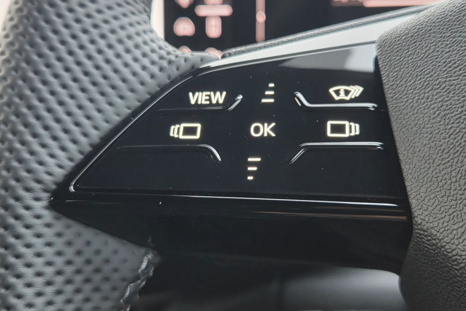 Audi Q5 thumbnail image number 15