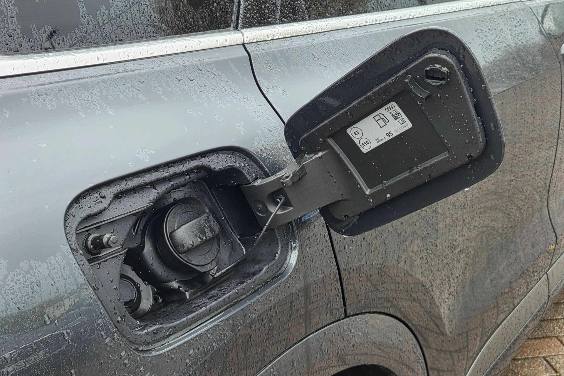 Audi Q5 thumbnail image number 46