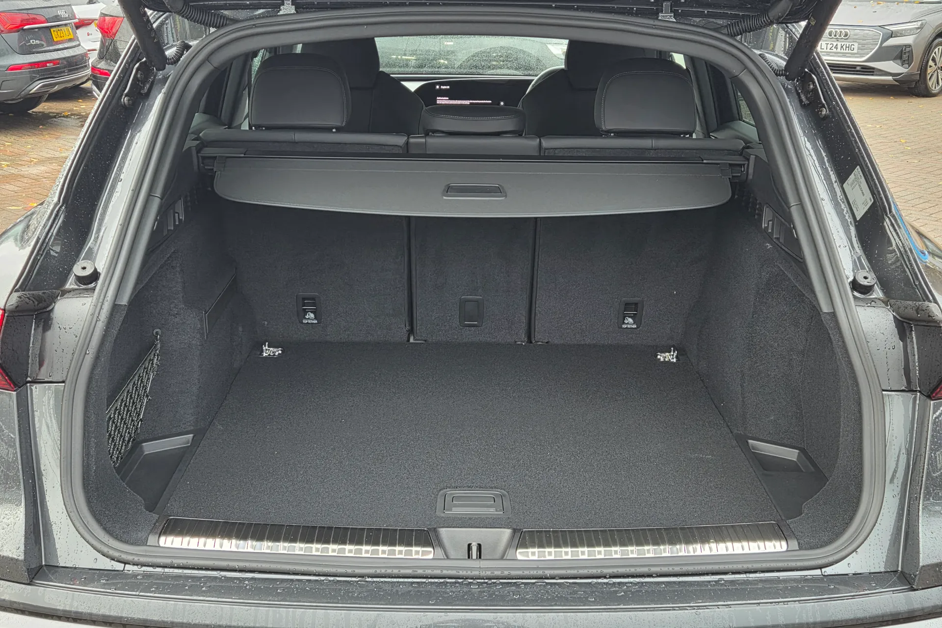 Audi Q5 thumbnail image number 28