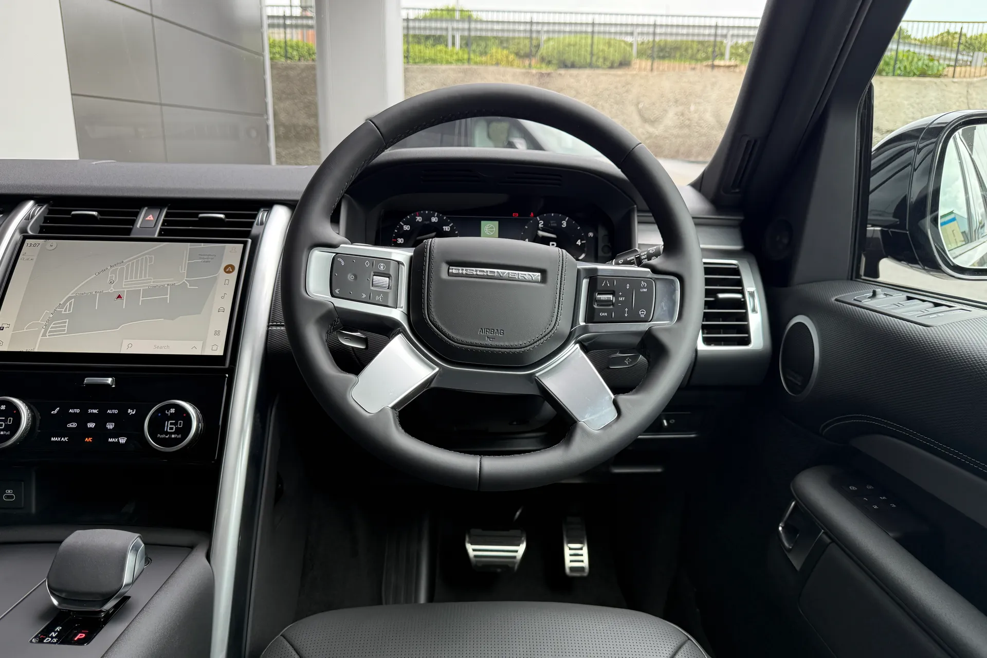 LAND ROVER DISCOVERY thumbnail image number 48