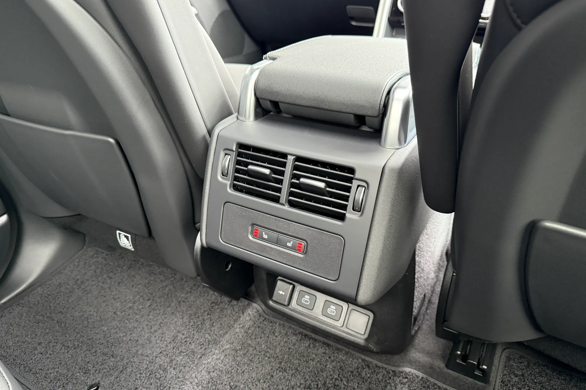 LAND ROVER DISCOVERY thumbnail image number 46