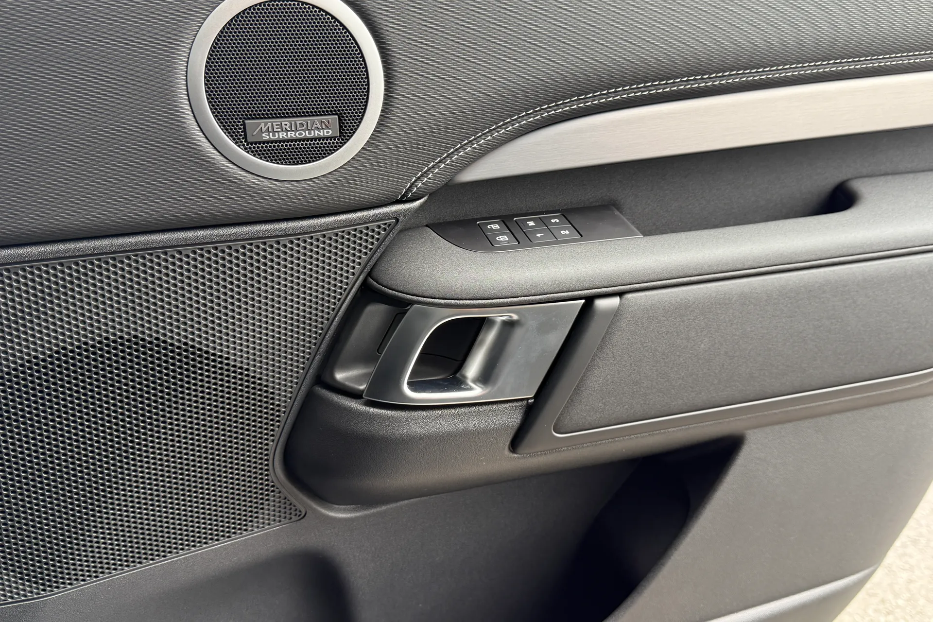 LAND ROVER DISCOVERY thumbnail image number 41