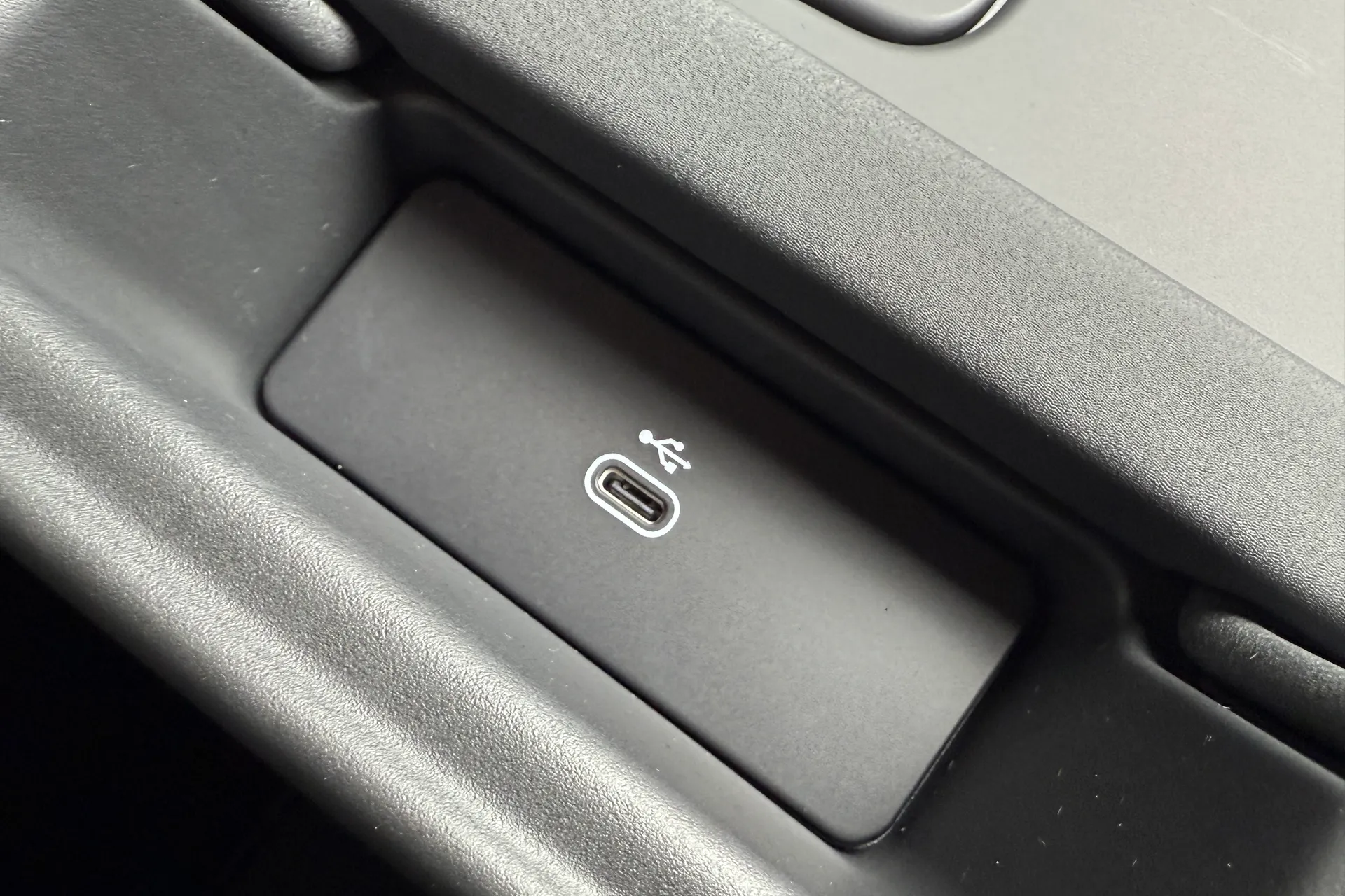 LAND ROVER DISCOVERY thumbnail image number 34