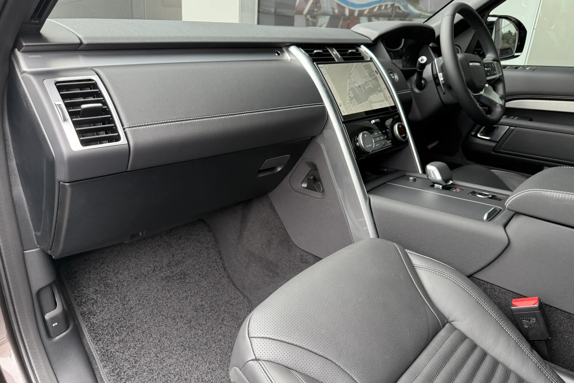 LAND ROVER DISCOVERY thumbnail image number 60