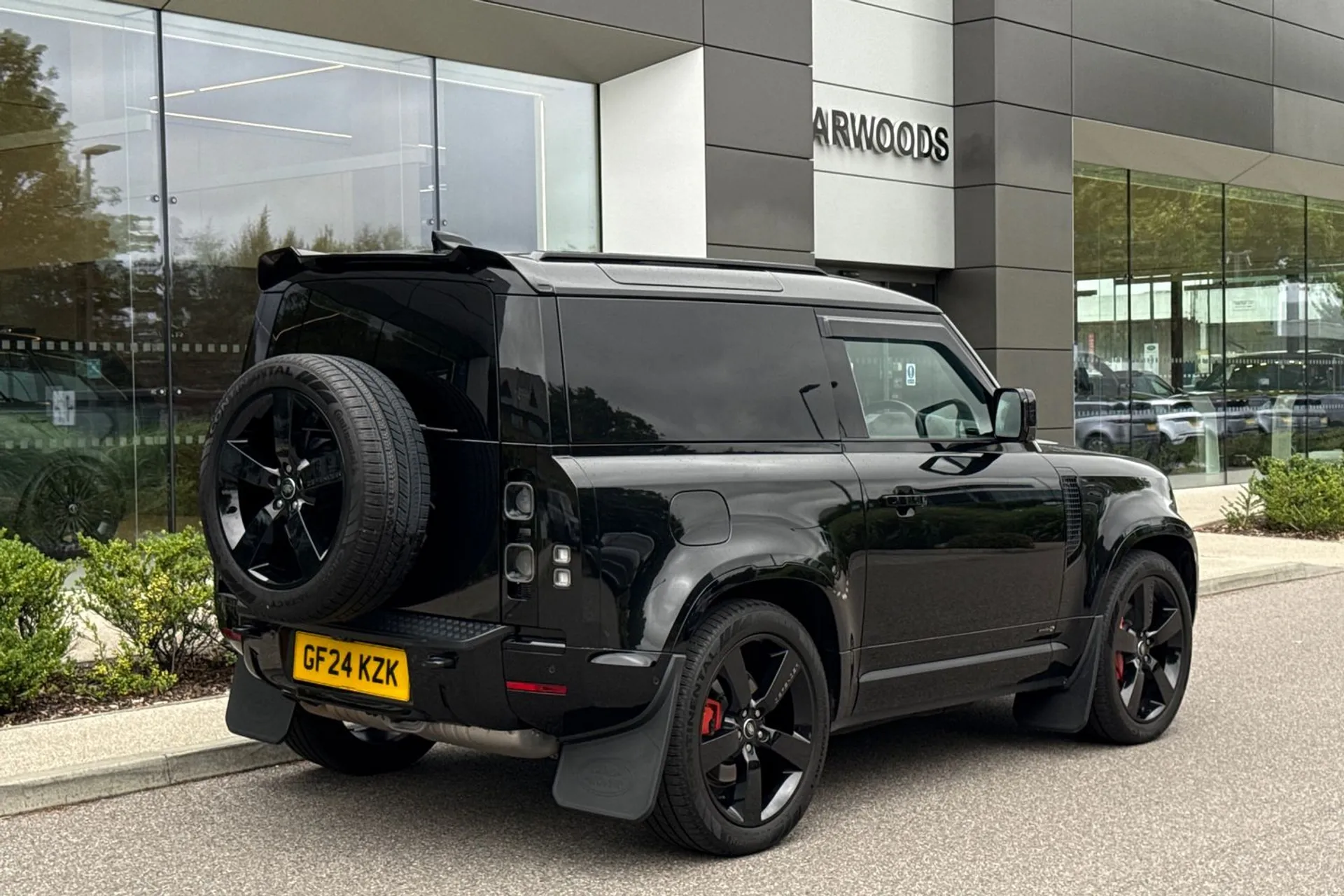LAND ROVER DEFENDER thumbnail image number 14