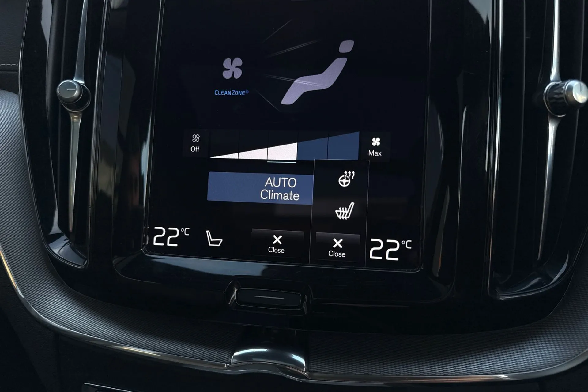 Volvo XC60 thumbnail image number 39