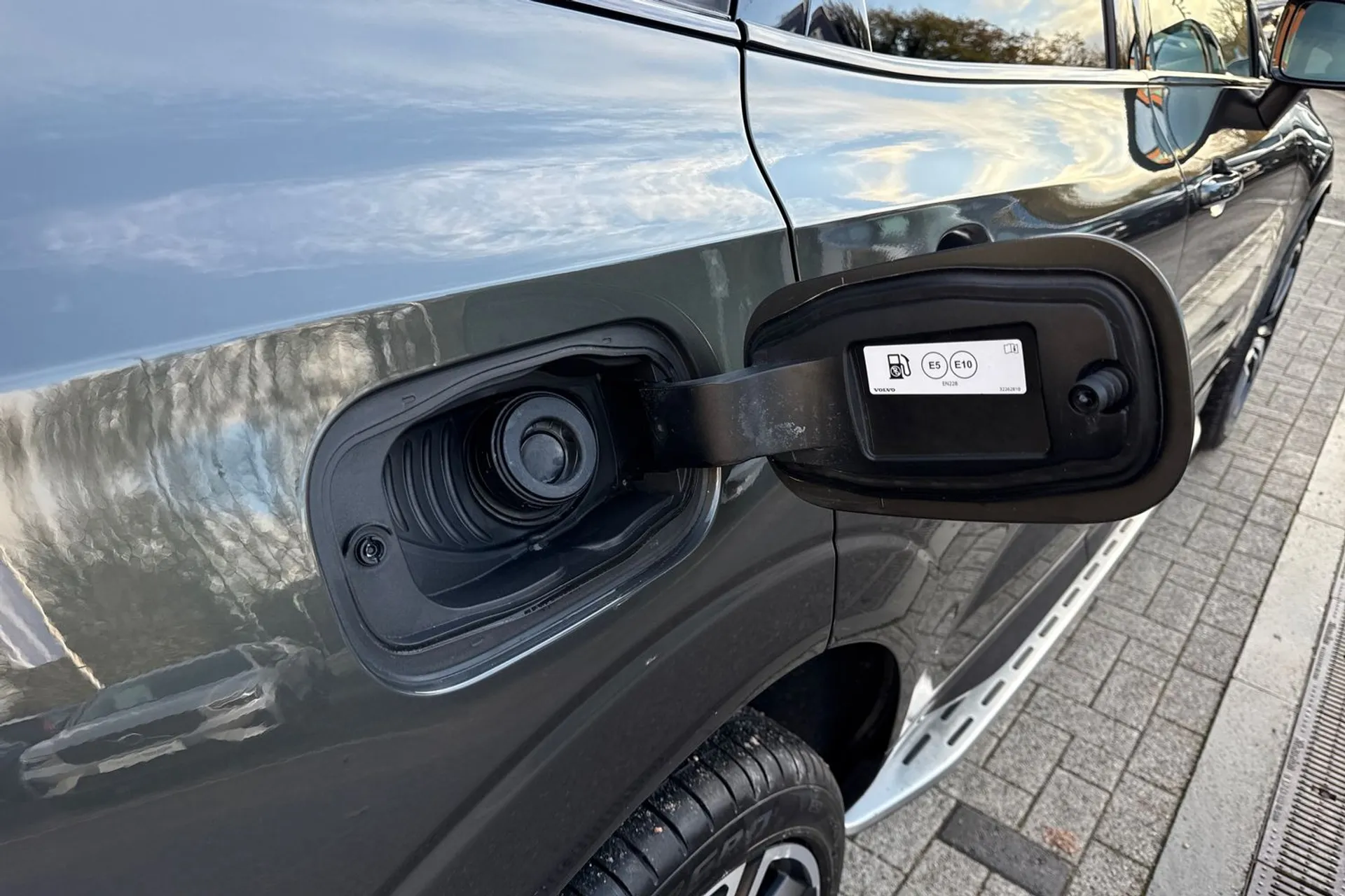 Volvo XC60 thumbnail image number 19