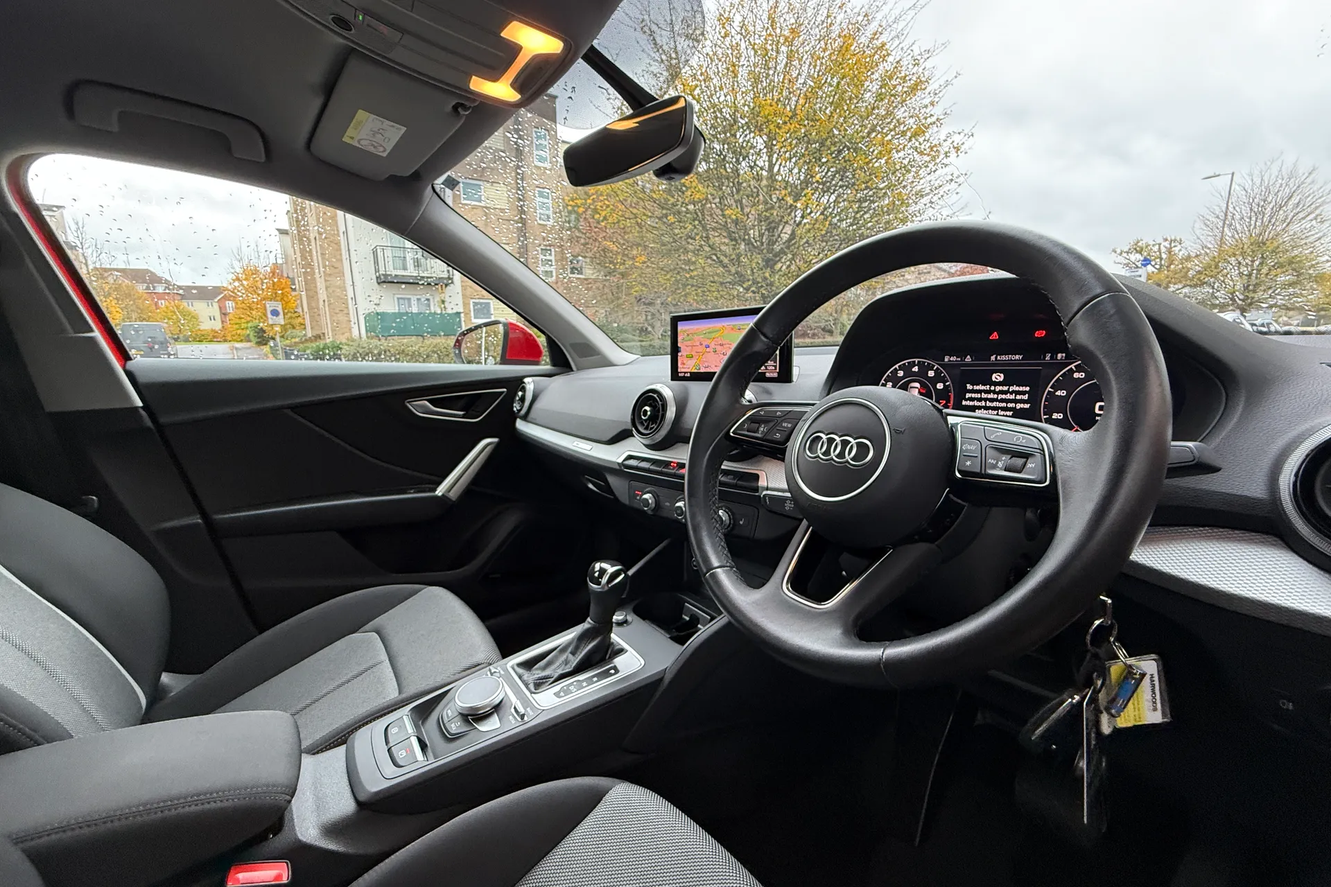 Audi Q2 thumbnail image number 10