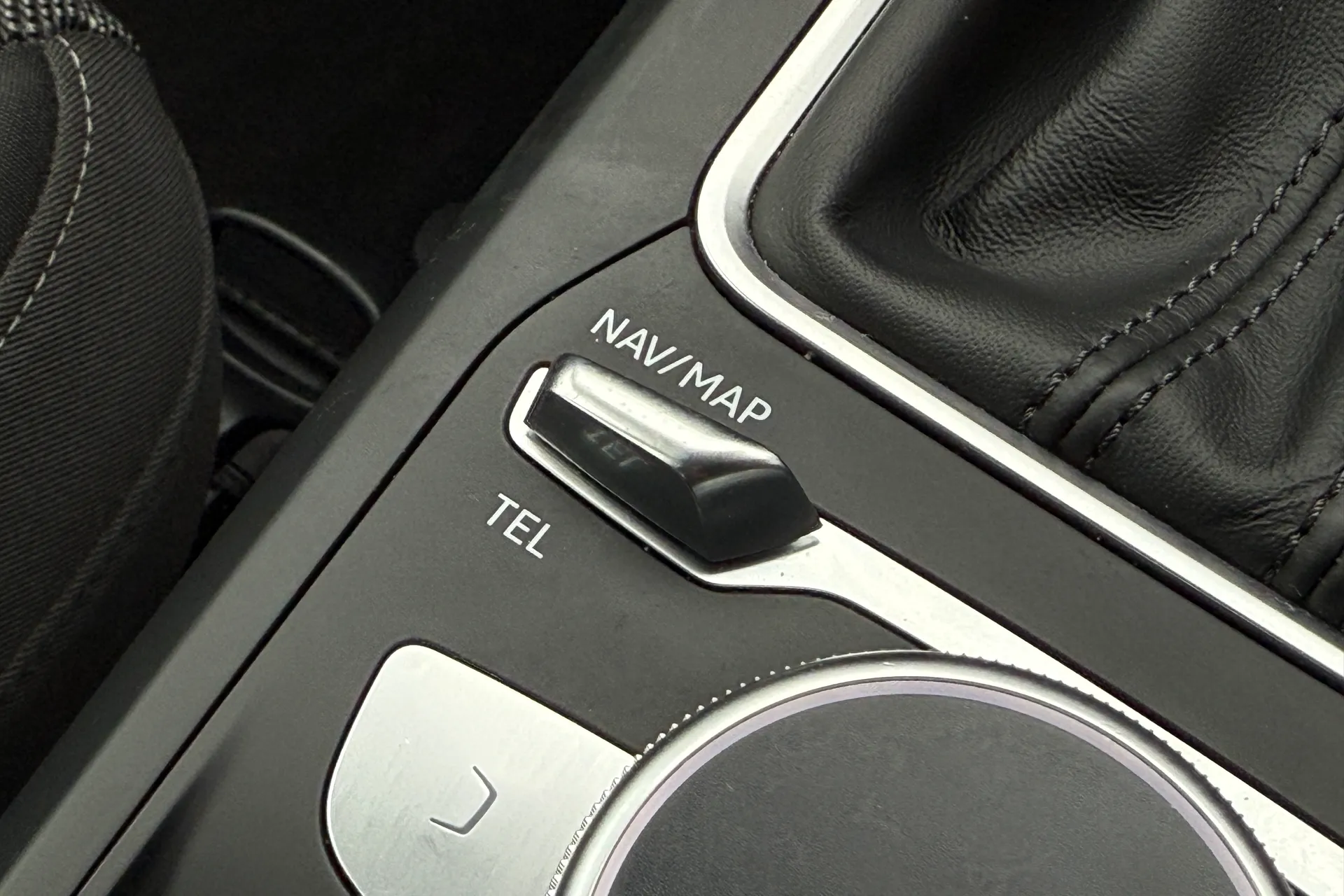 Audi Q2 thumbnail image number 20