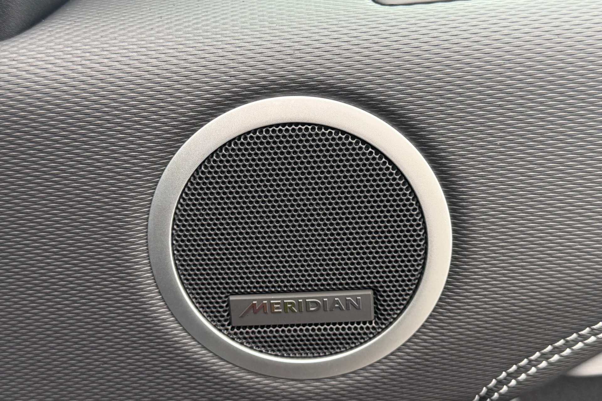 LAND ROVER DISCOVERY thumbnail image number 21