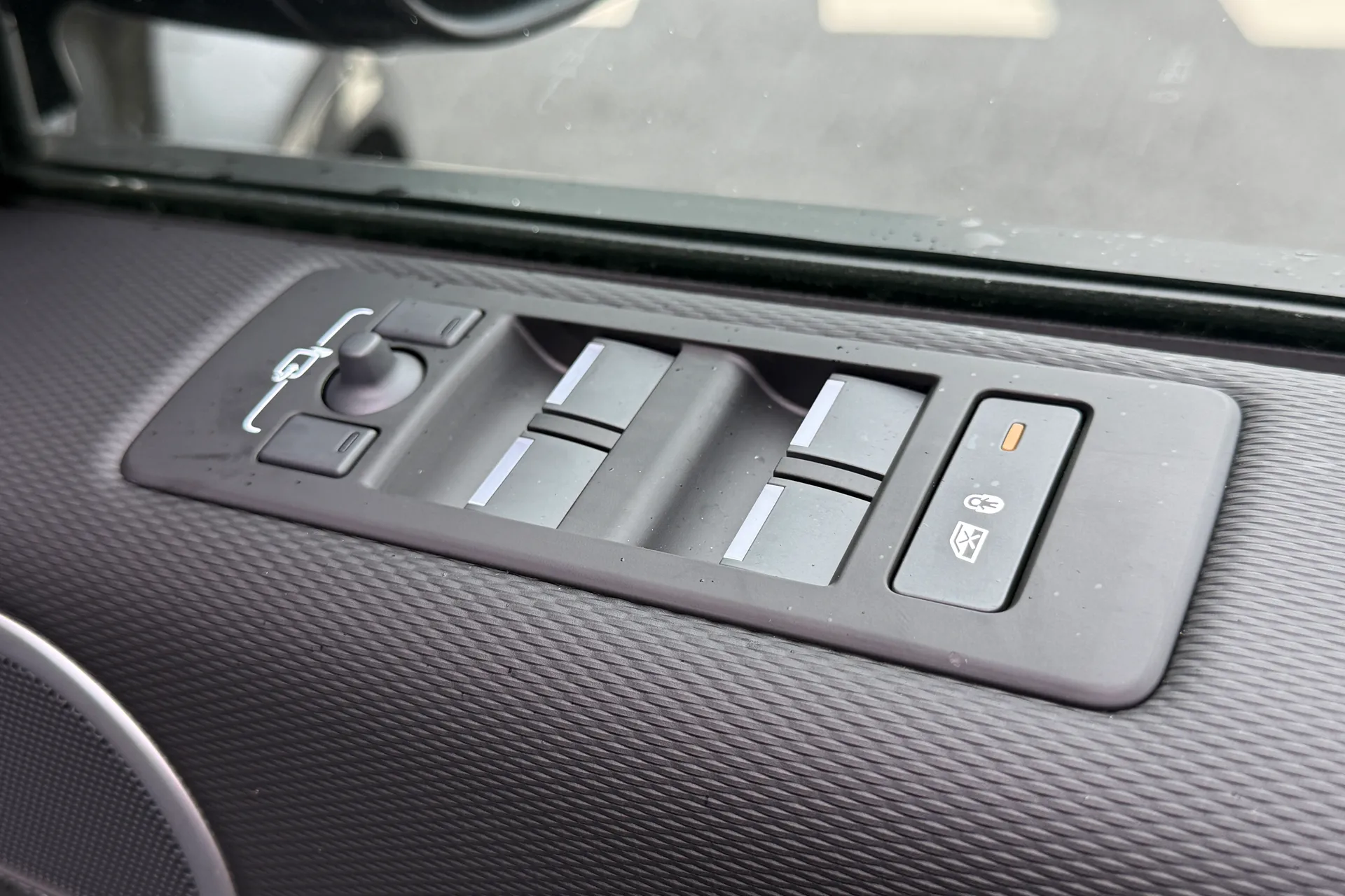 LAND ROVER DISCOVERY thumbnail image number 20