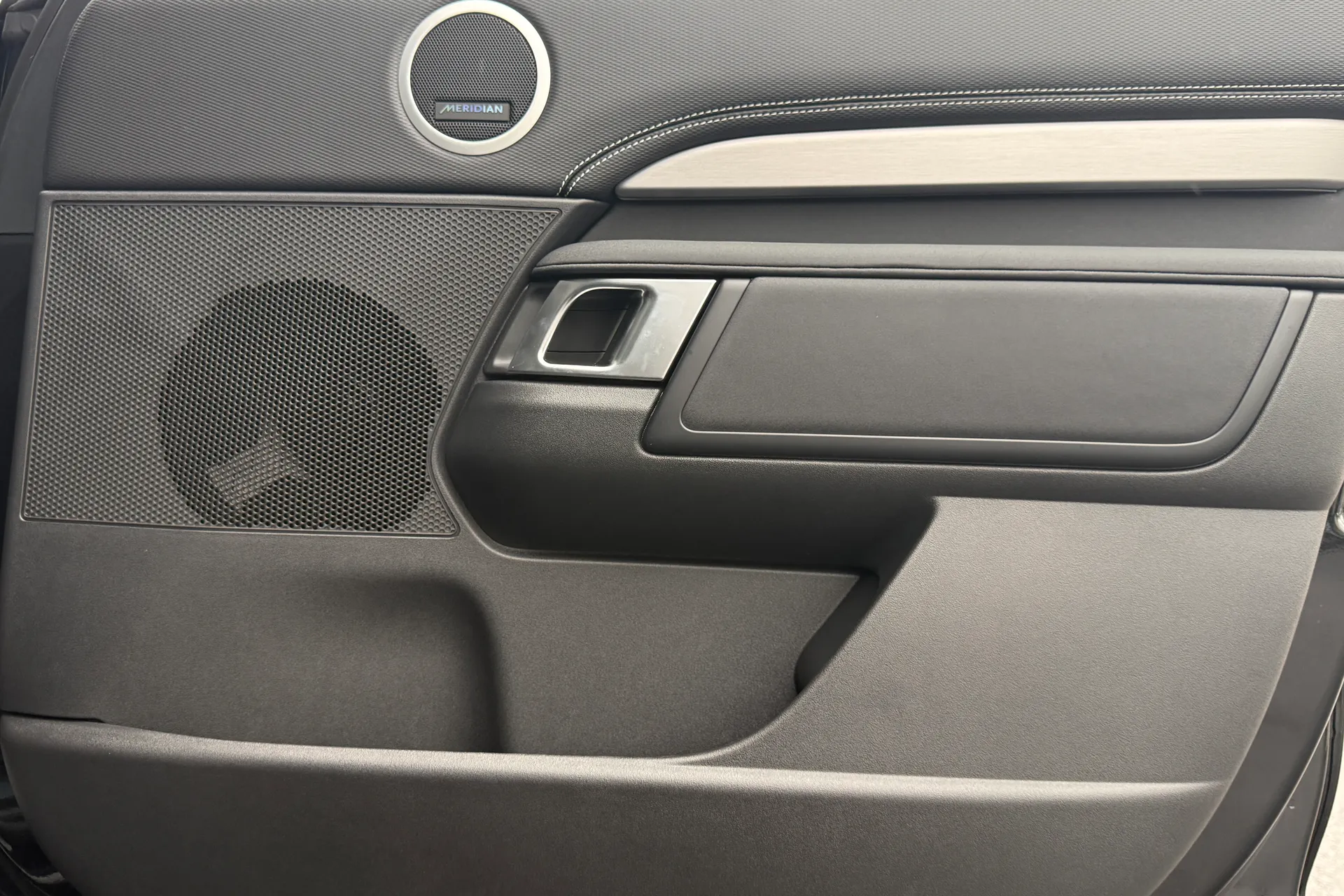 LAND ROVER DISCOVERY thumbnail image number 19