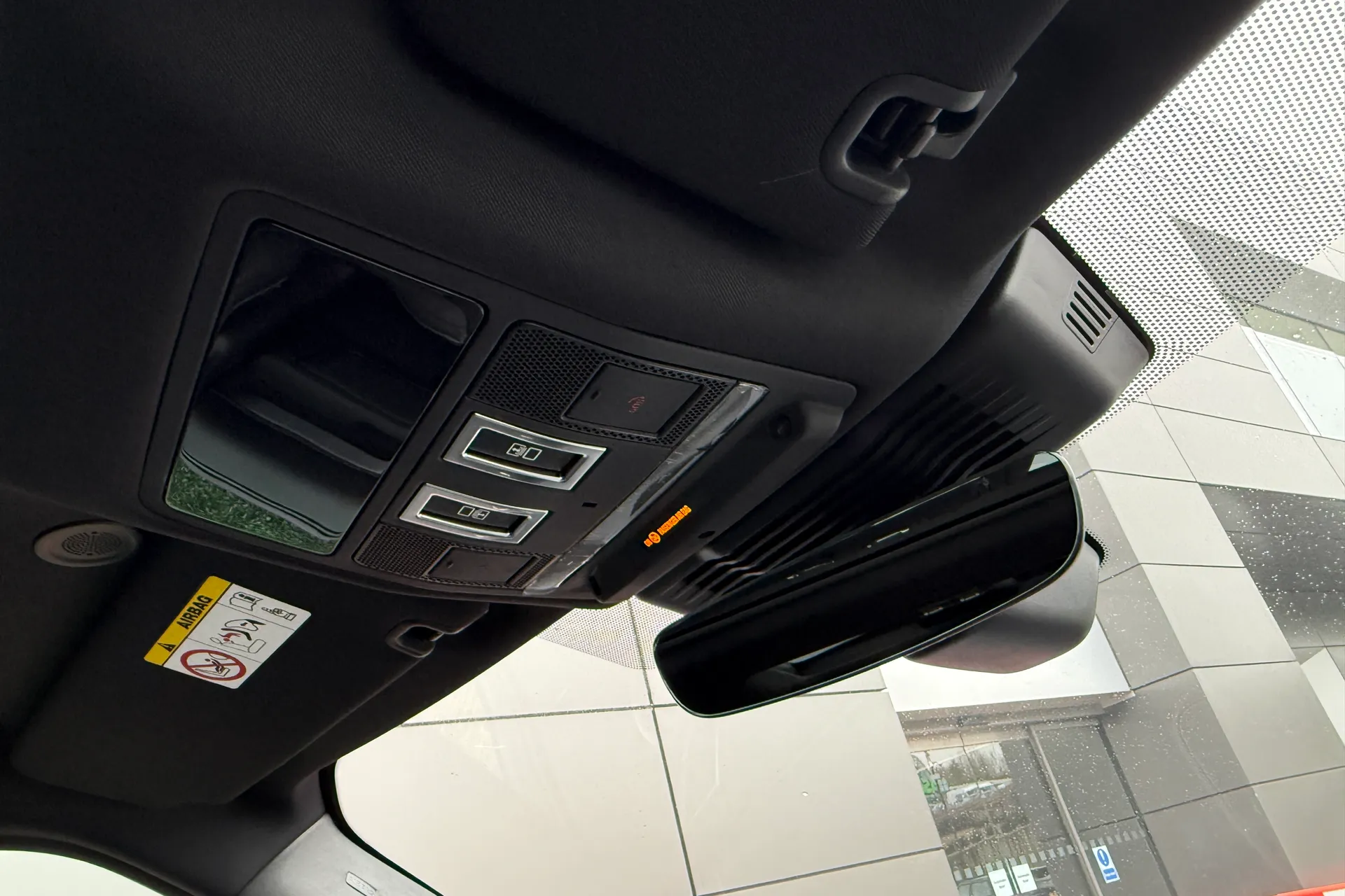 LAND ROVER DISCOVERY thumbnail image number 59