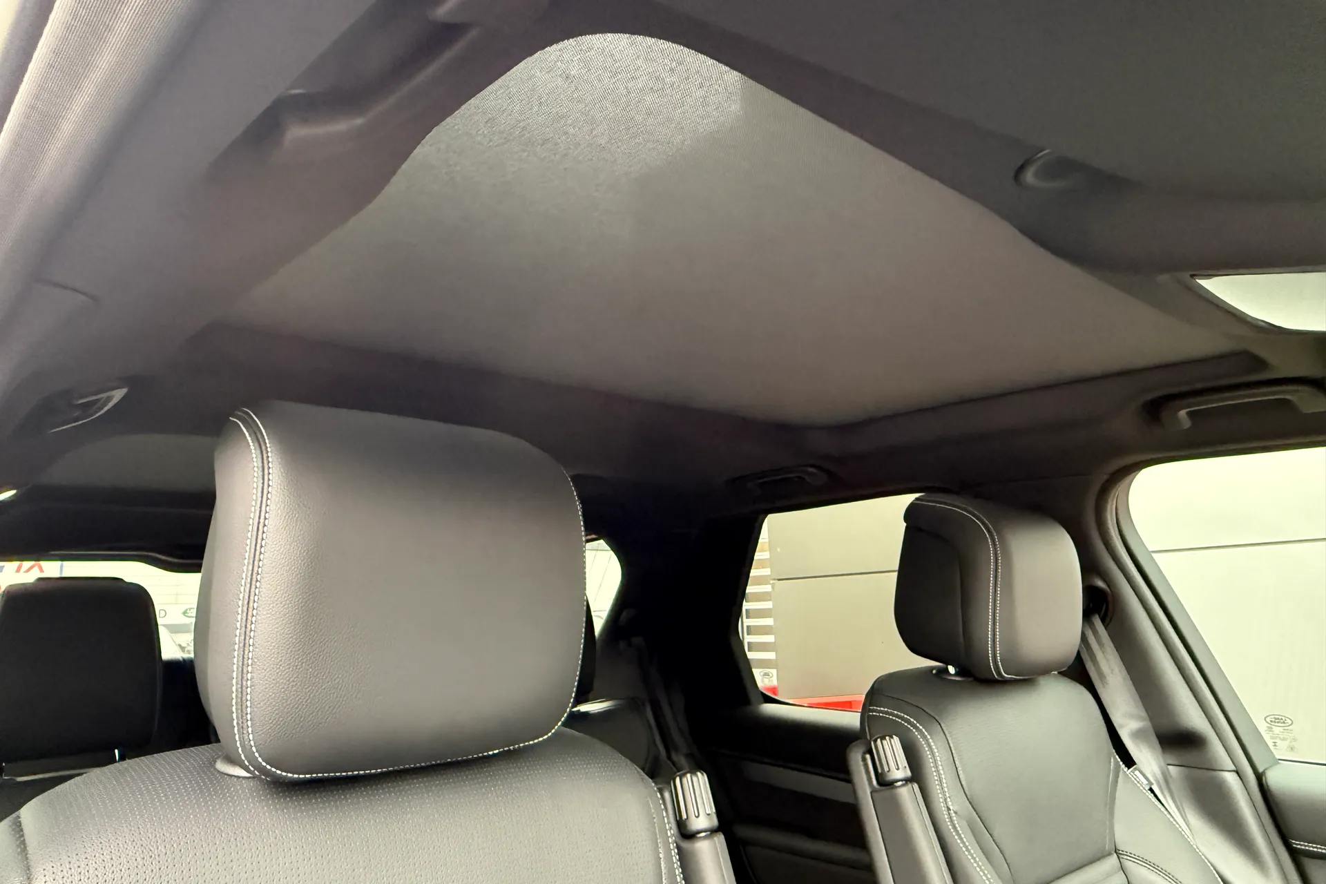 LAND ROVER DISCOVERY thumbnail image number 8