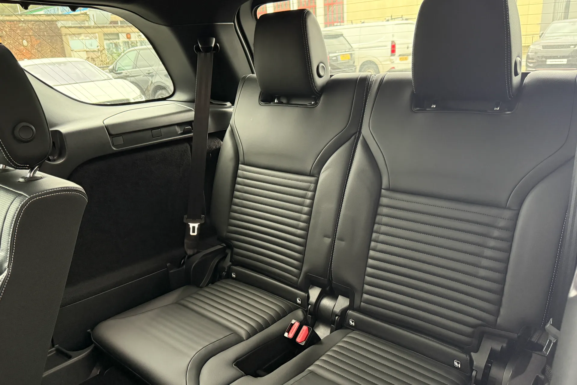 LAND ROVER DISCOVERY thumbnail image number 46