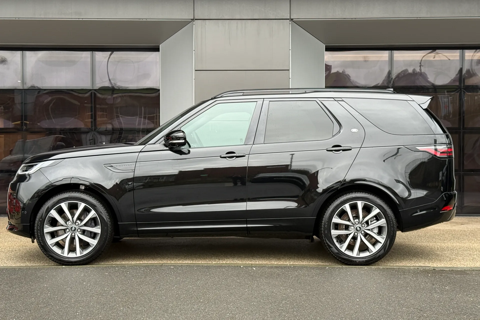 LAND ROVER DISCOVERY thumbnail image number 6