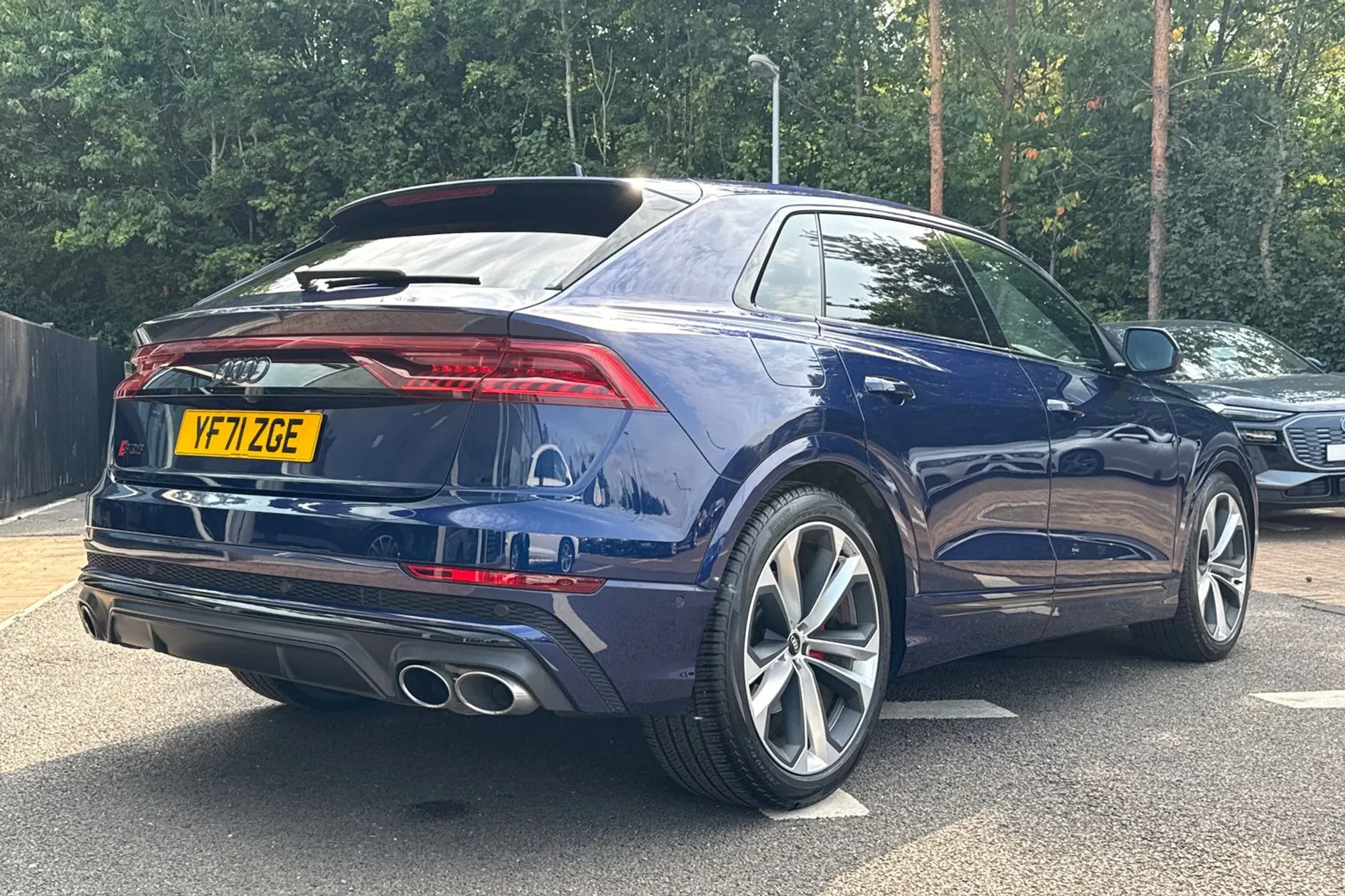 Audi Q8 thumbnail image number 7