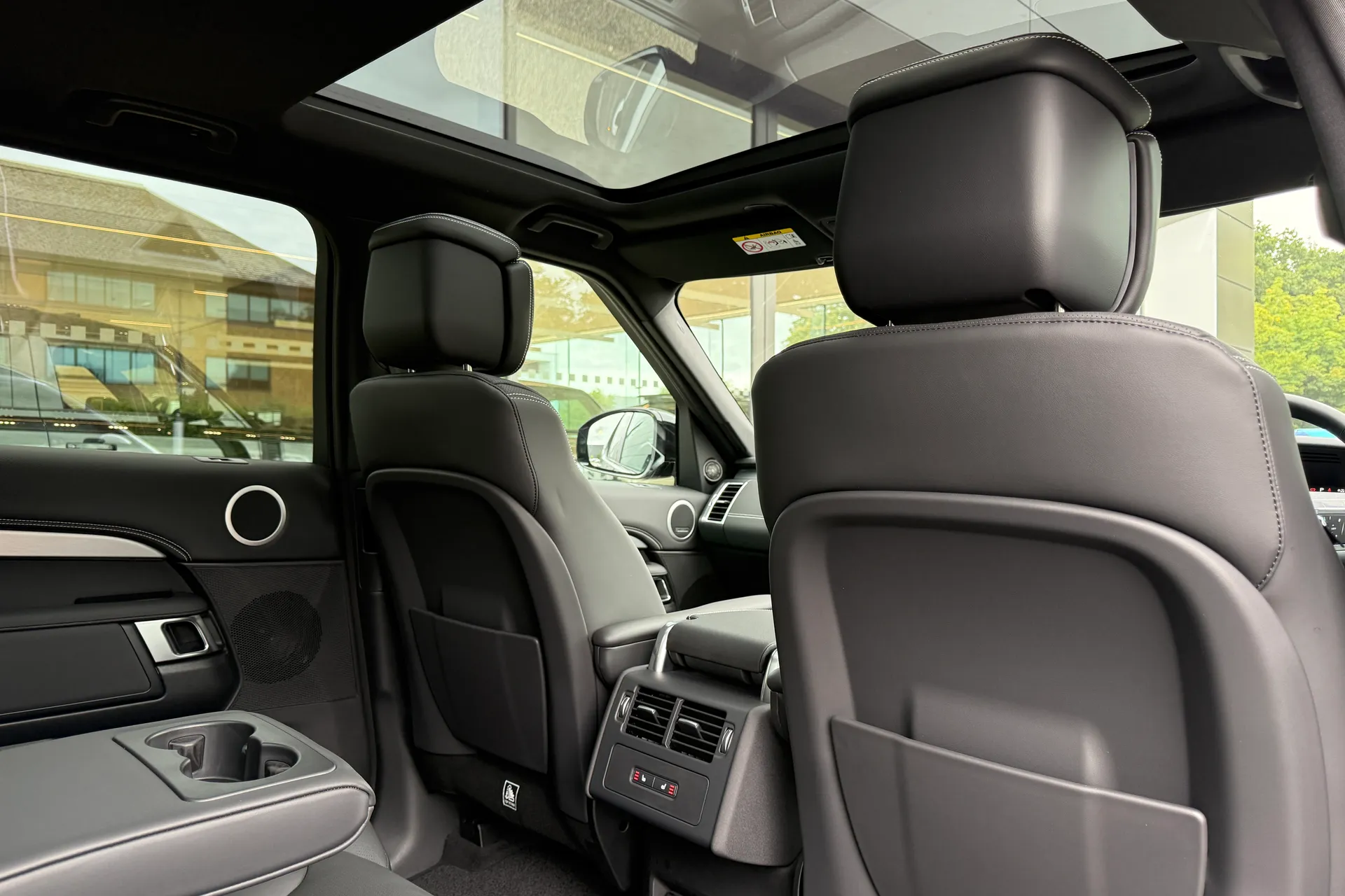 LAND ROVER DISCOVERY thumbnail image number 48