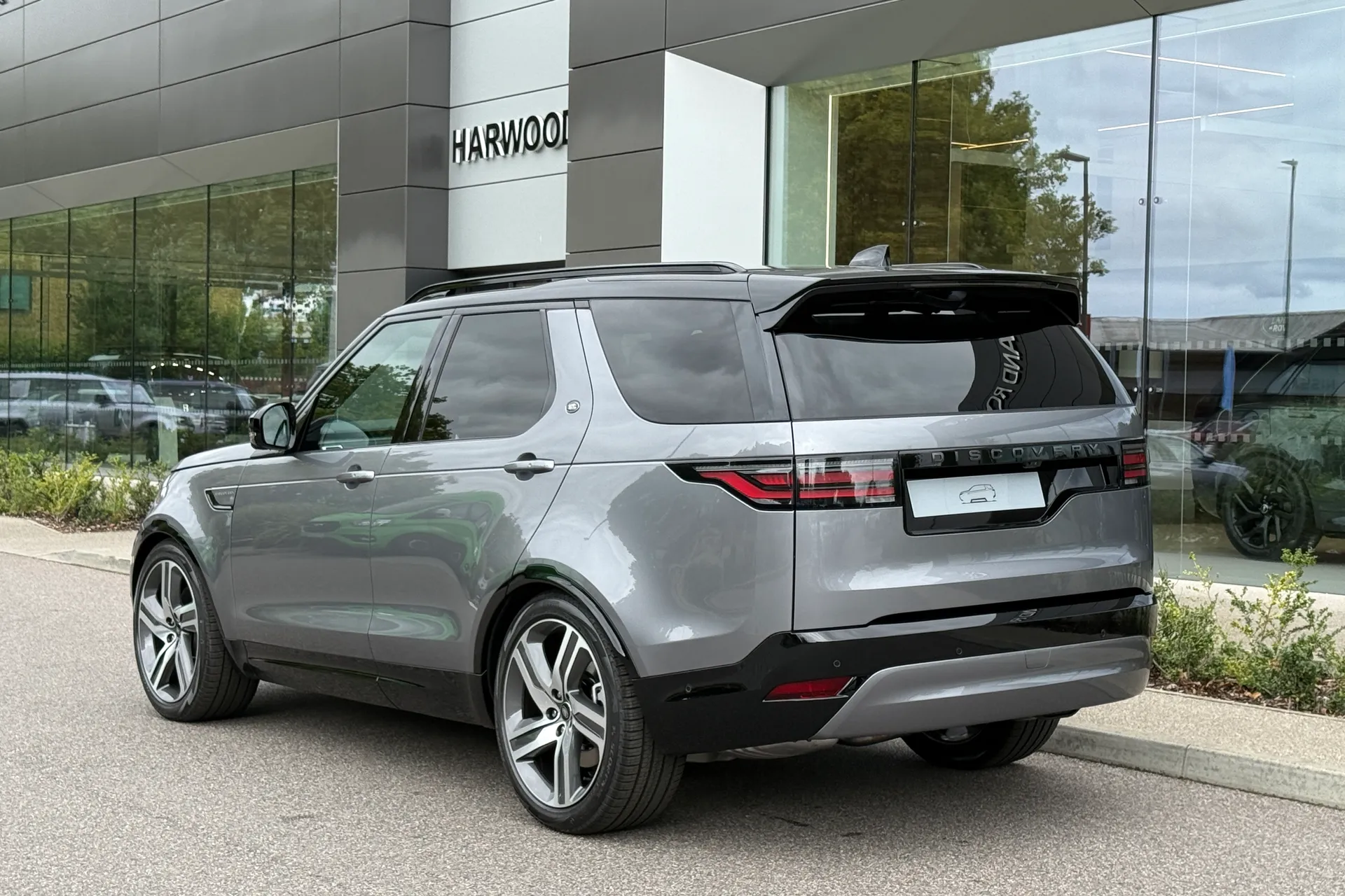 LAND ROVER DISCOVERY thumbnail image number 18