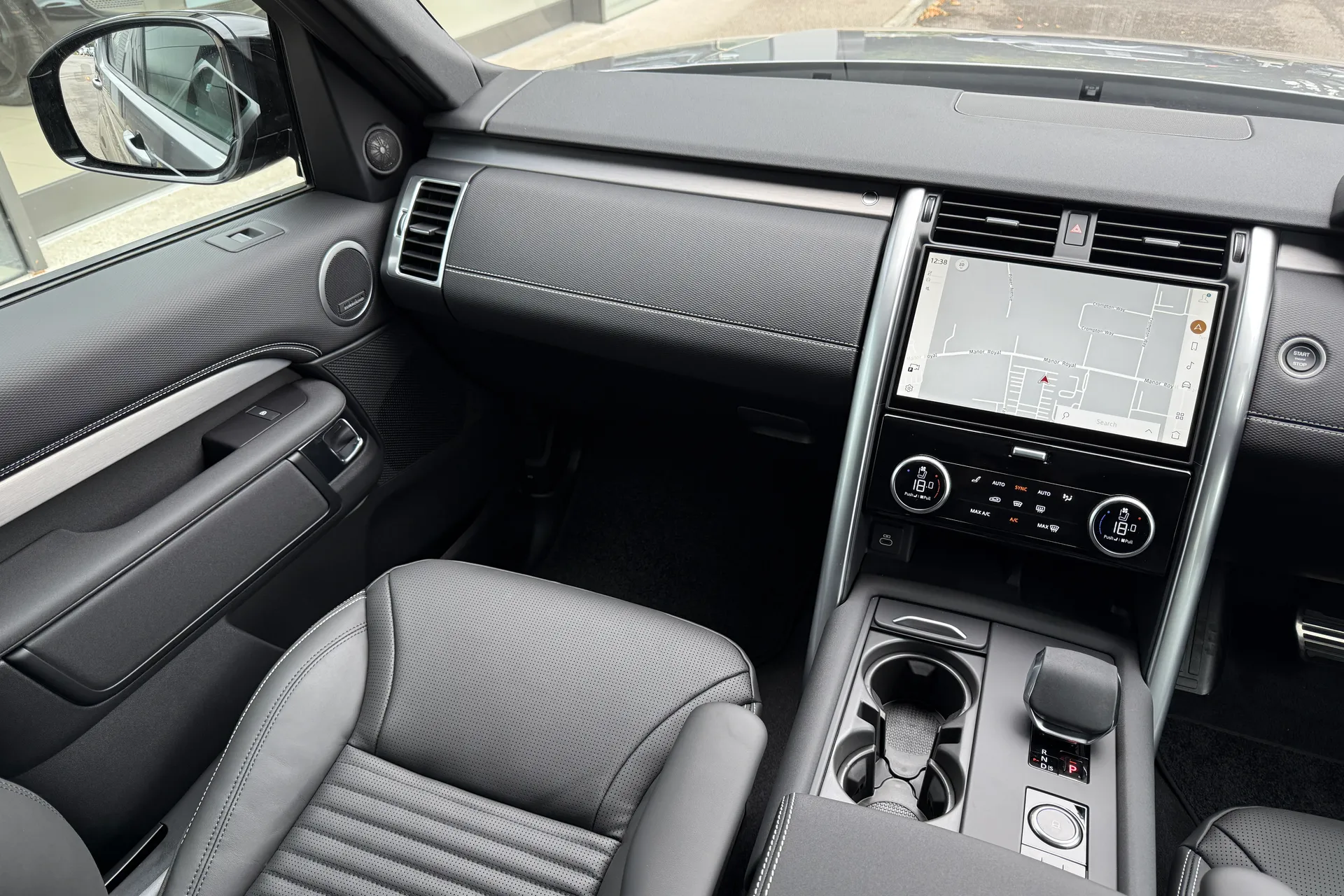 LAND ROVER DISCOVERY thumbnail image number 24