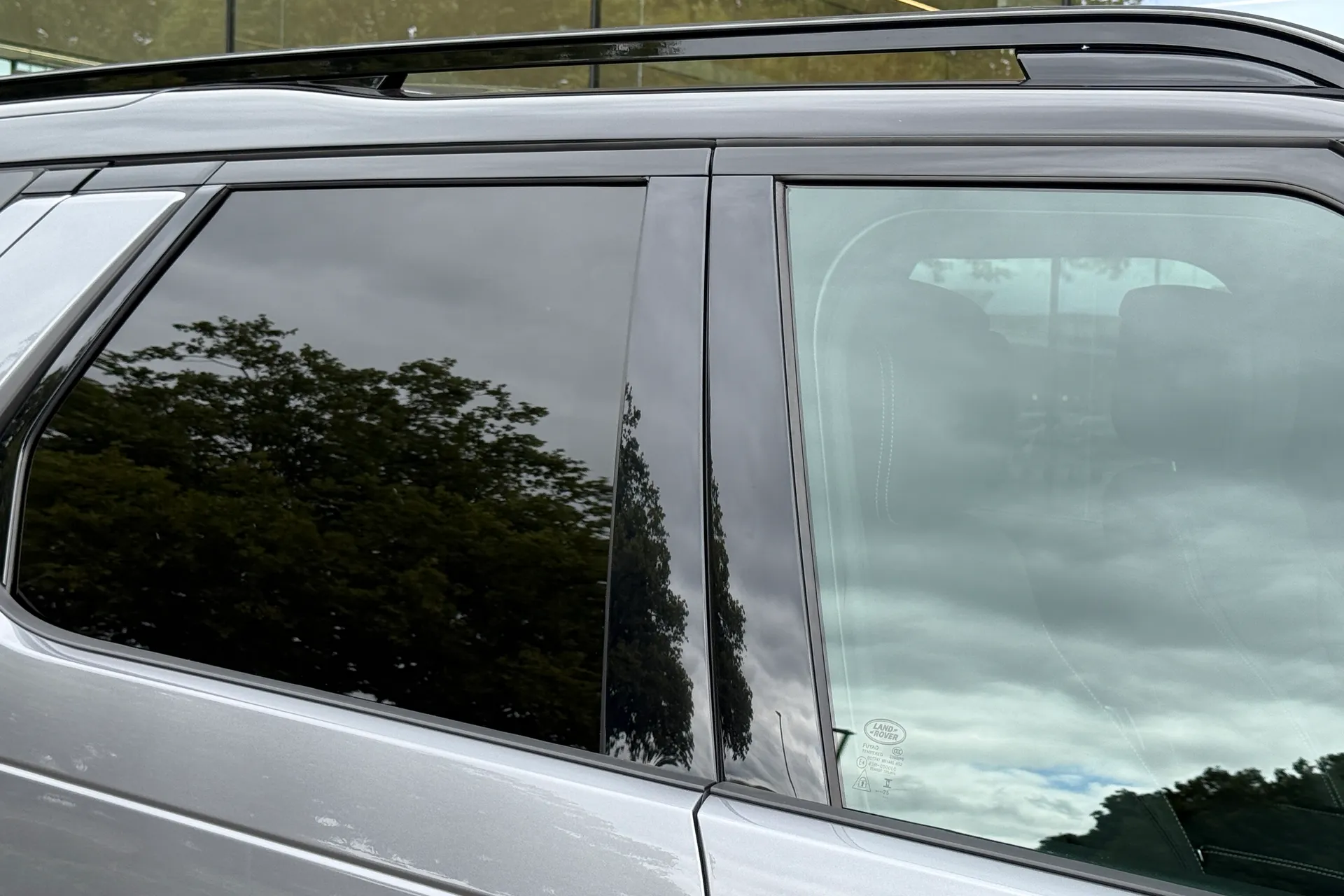 LAND ROVER DISCOVERY thumbnail image number 37