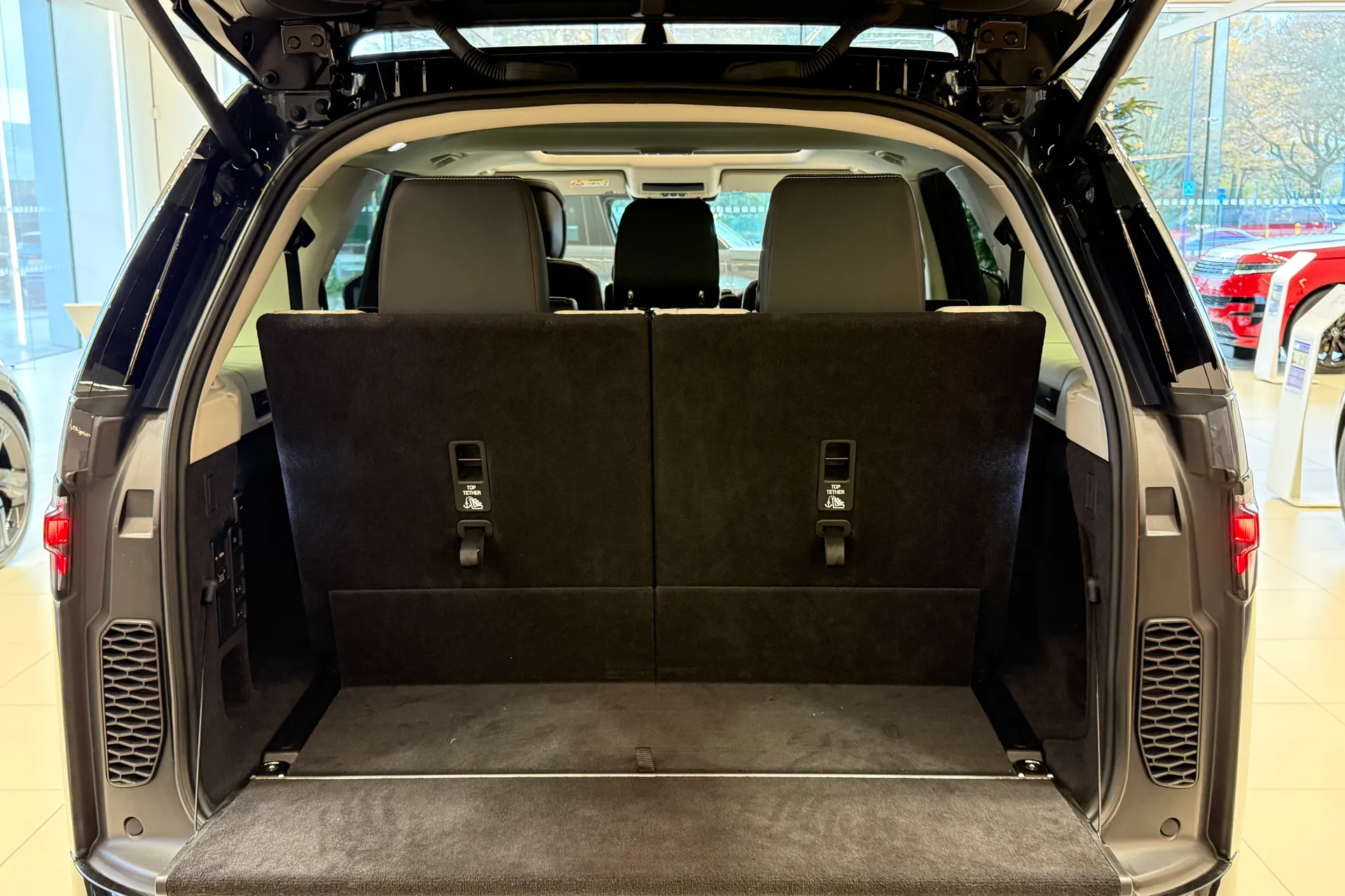 LAND ROVER DISCOVERY thumbnail image number 32