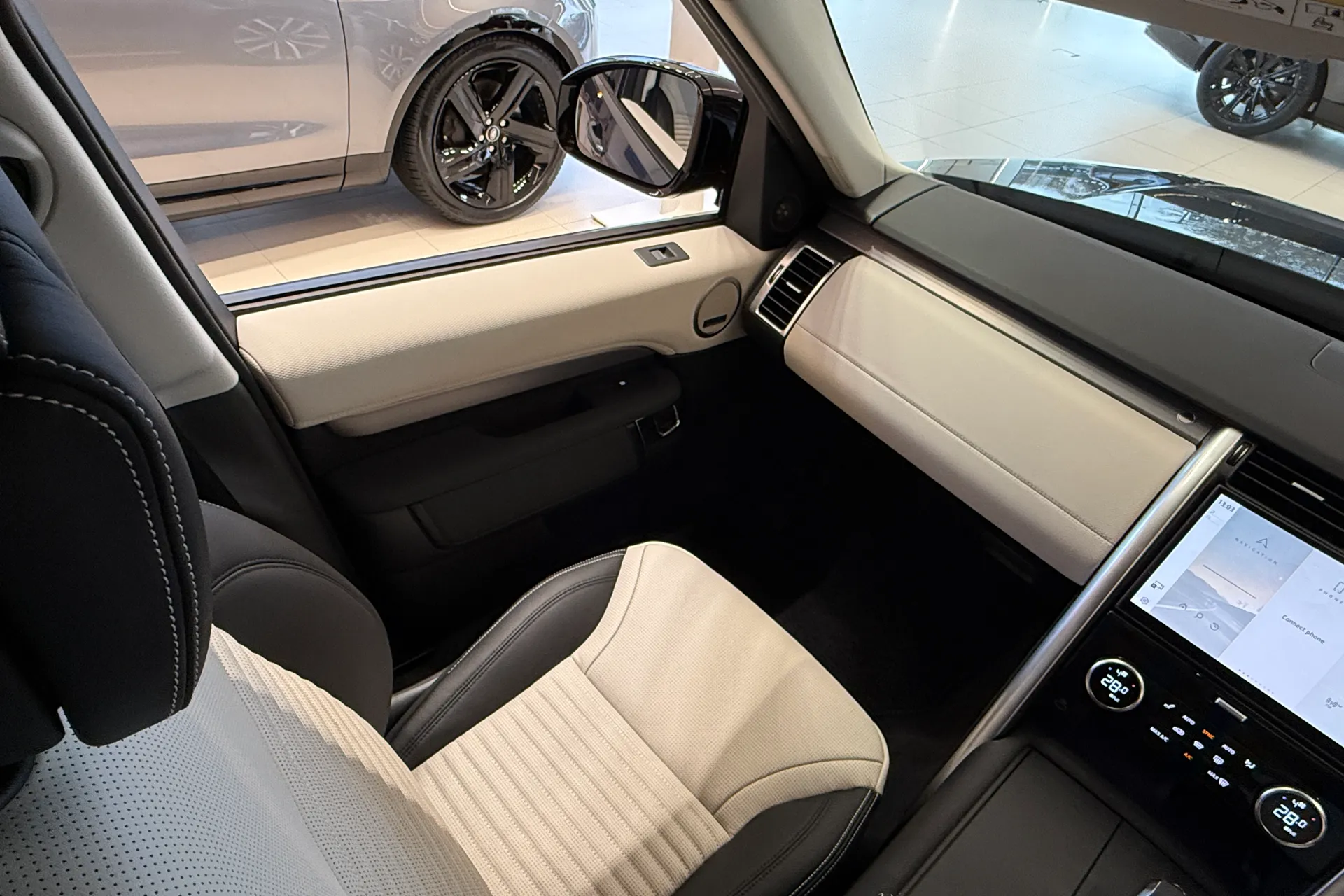 LAND ROVER DISCOVERY thumbnail image number 21