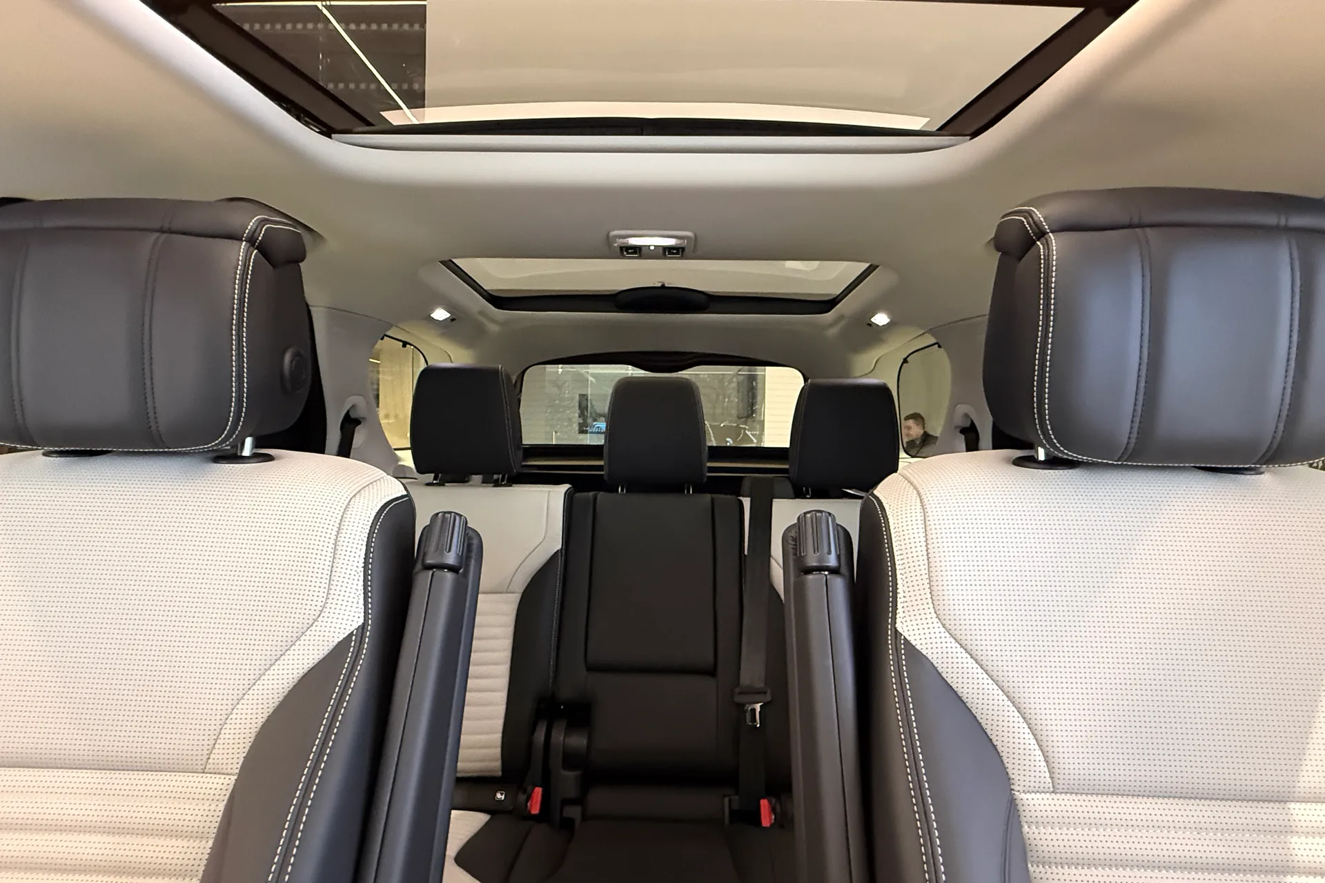 LAND ROVER DISCOVERY thumbnail image number 42