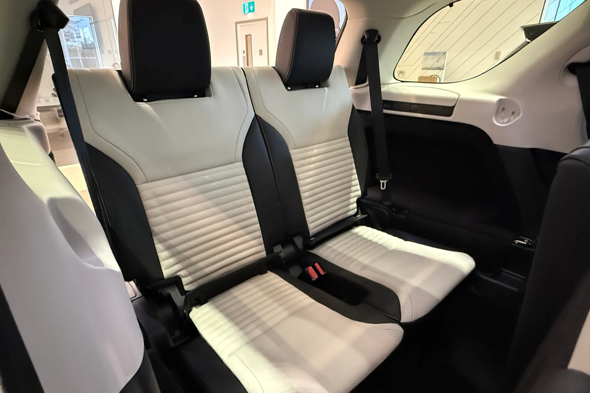 LAND ROVER DISCOVERY thumbnail image number 33