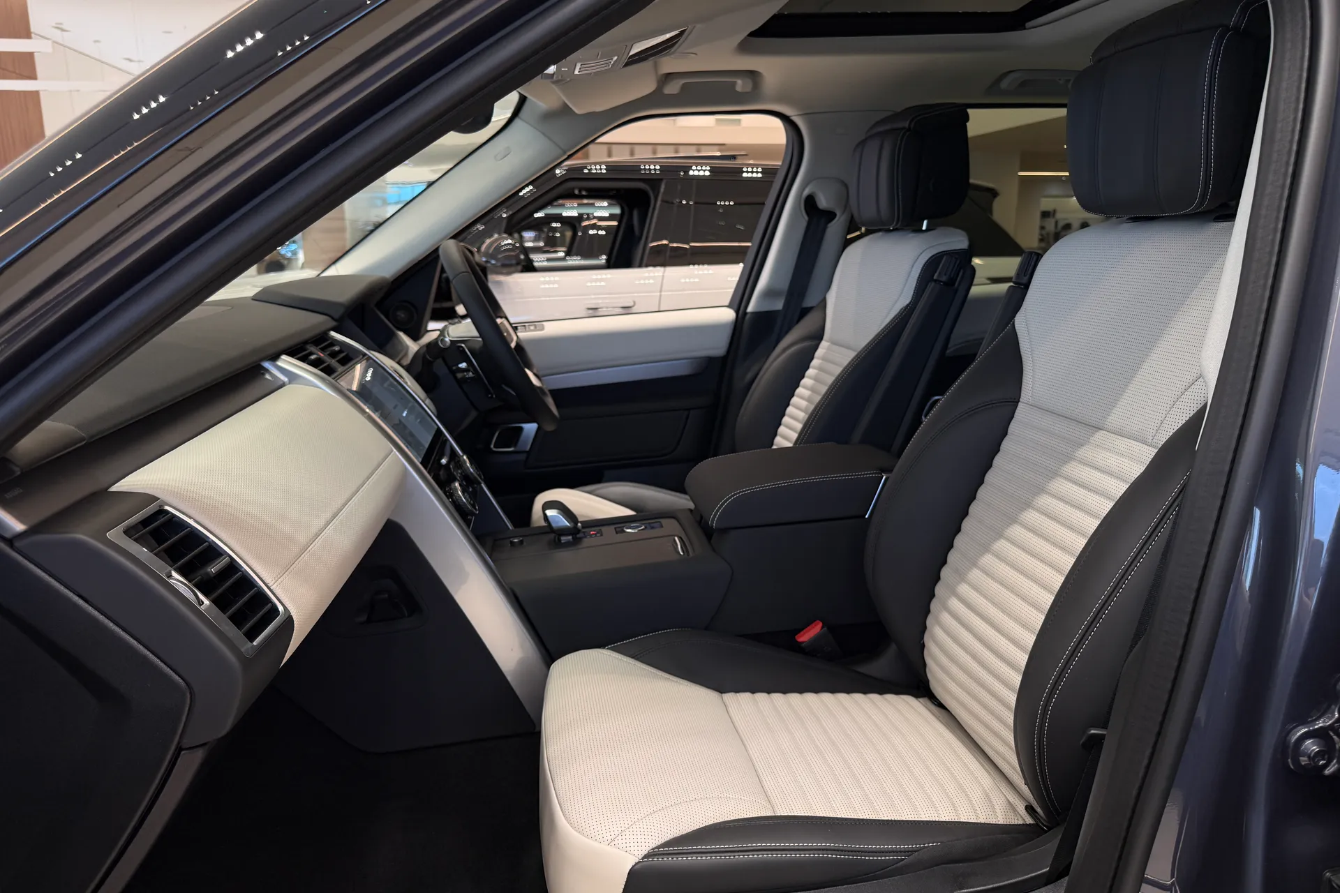 LAND ROVER DISCOVERY thumbnail image number 50