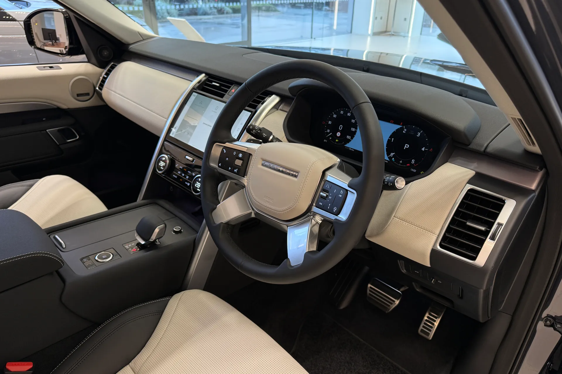 LAND ROVER DISCOVERY thumbnail image number 47